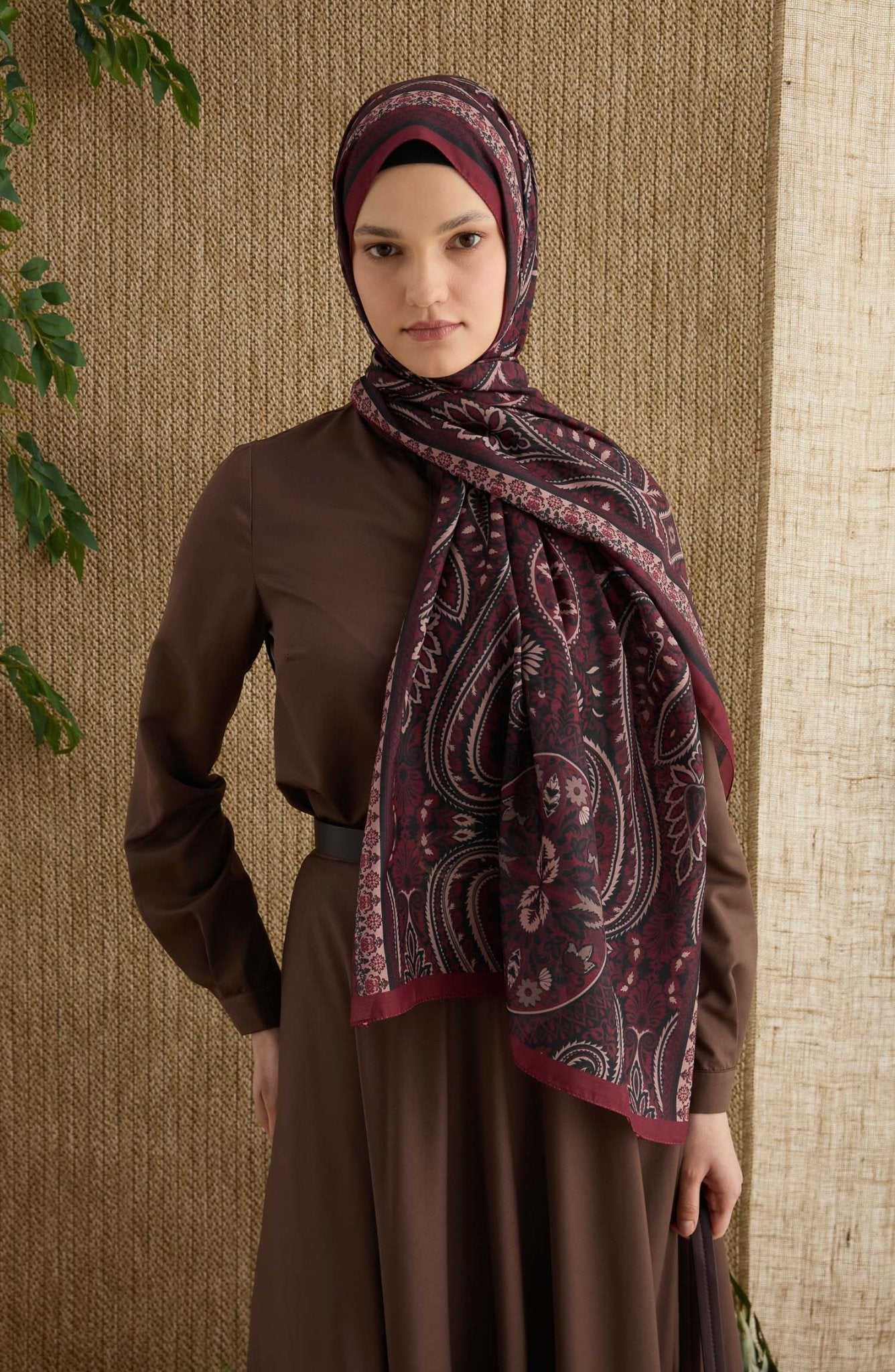 Amelia Bordo Etnik Desen Şal