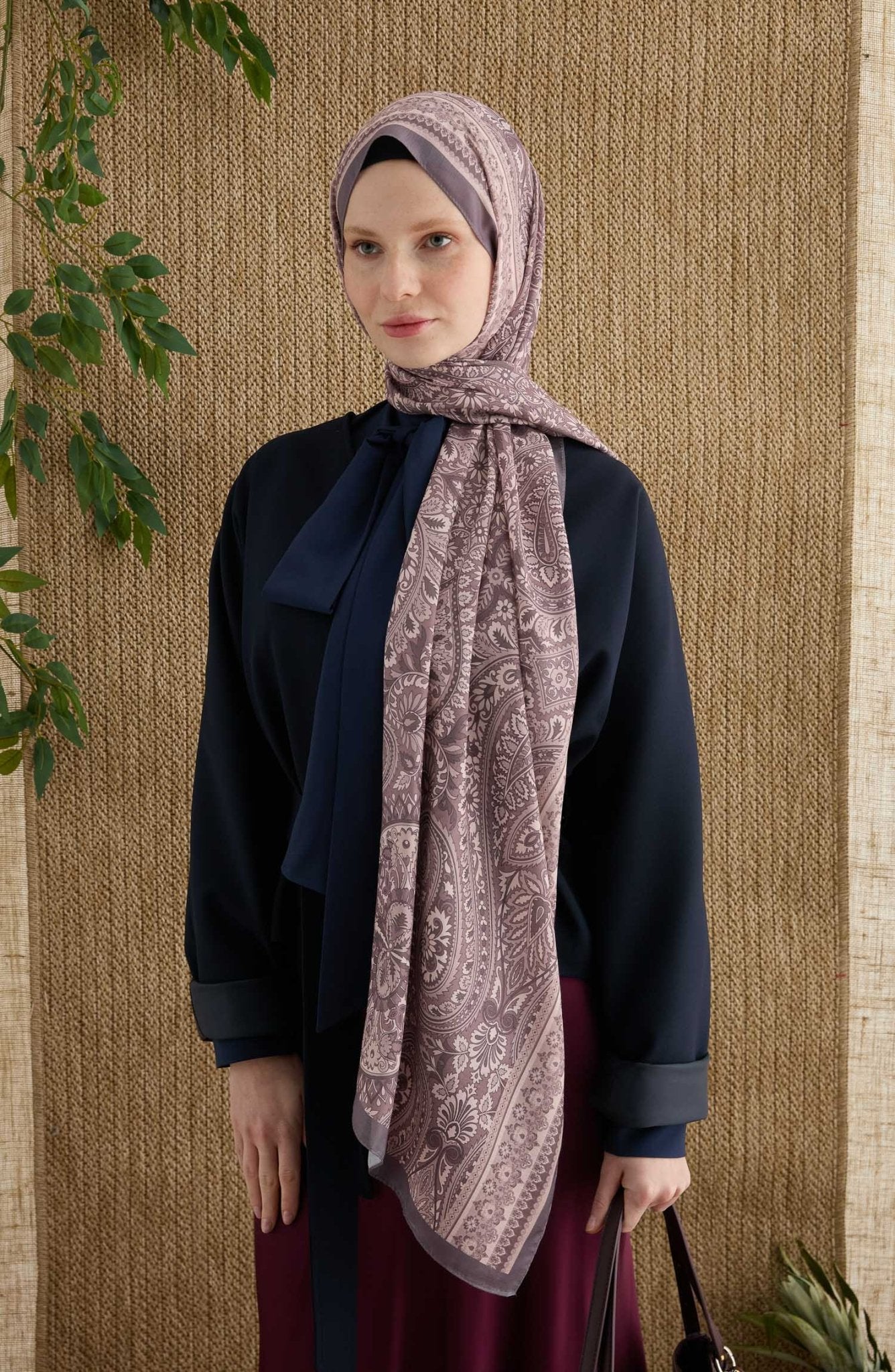 Amelia Gül Kurusu Etnik Desen Şal - Fatma Atasoy
