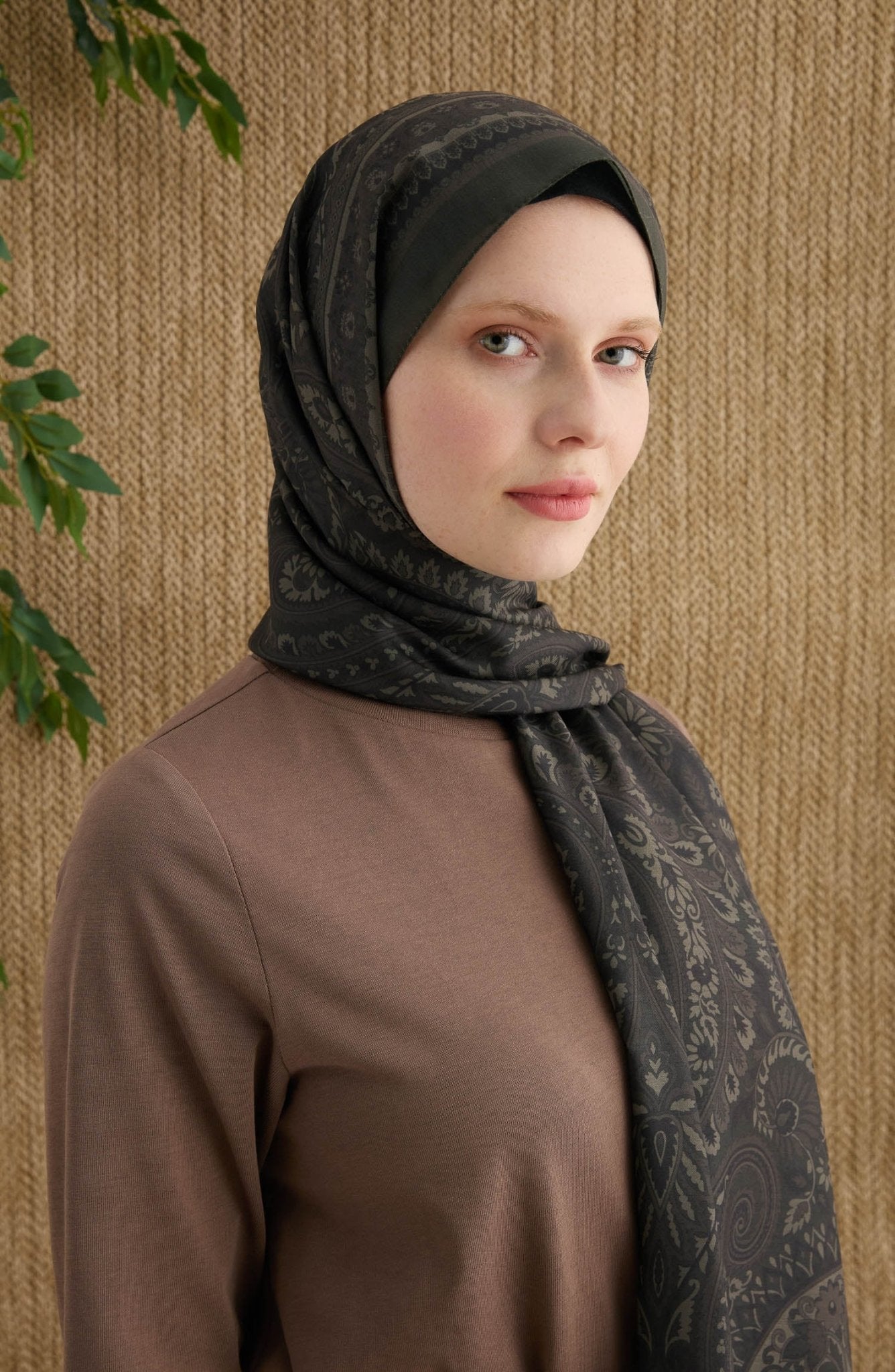 Amelia Haki Etnik Desen Şal - Fatma Atasoy