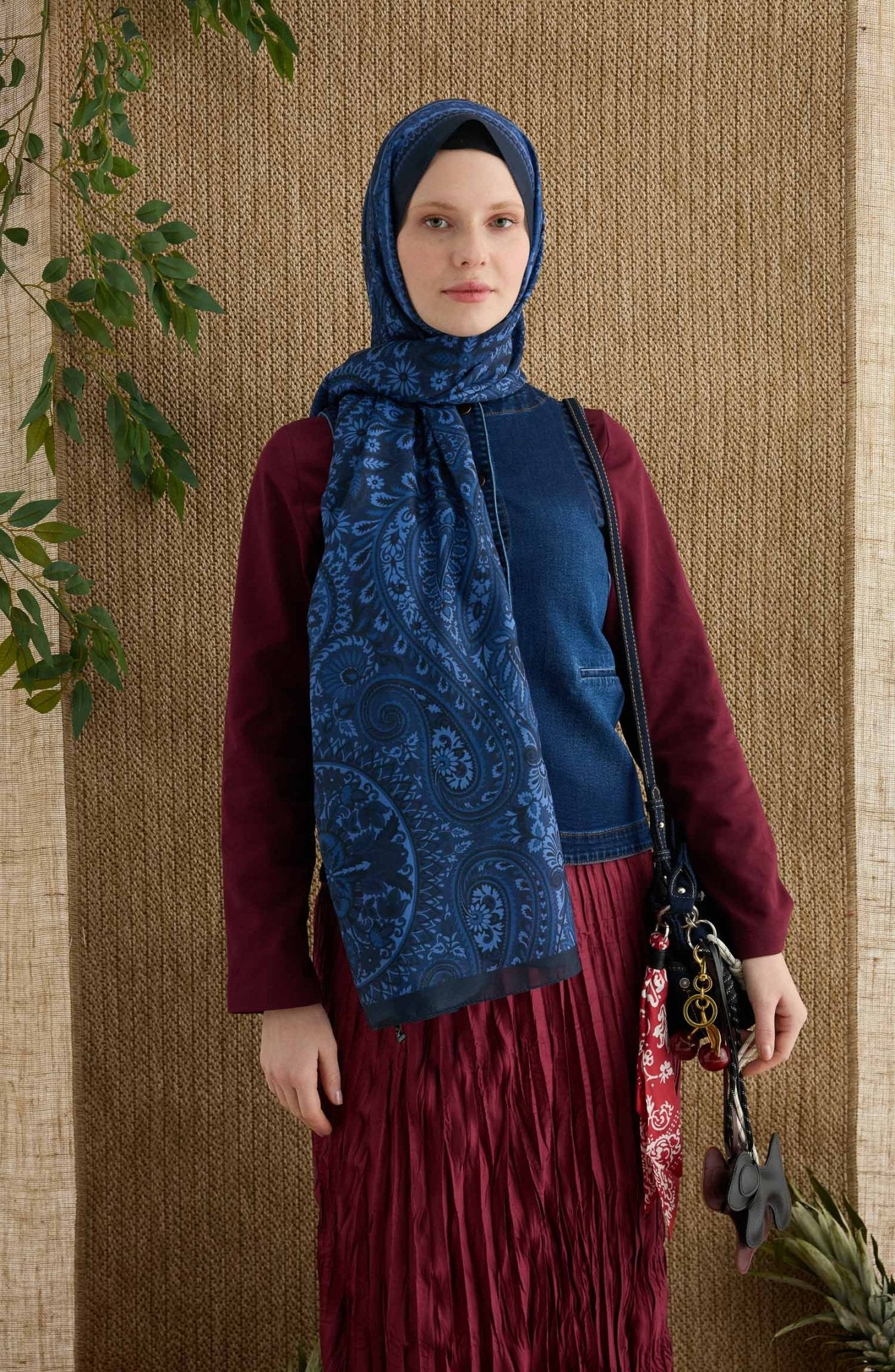 Amelia Saks Etnik Desen Şal - Fatma Atasoy