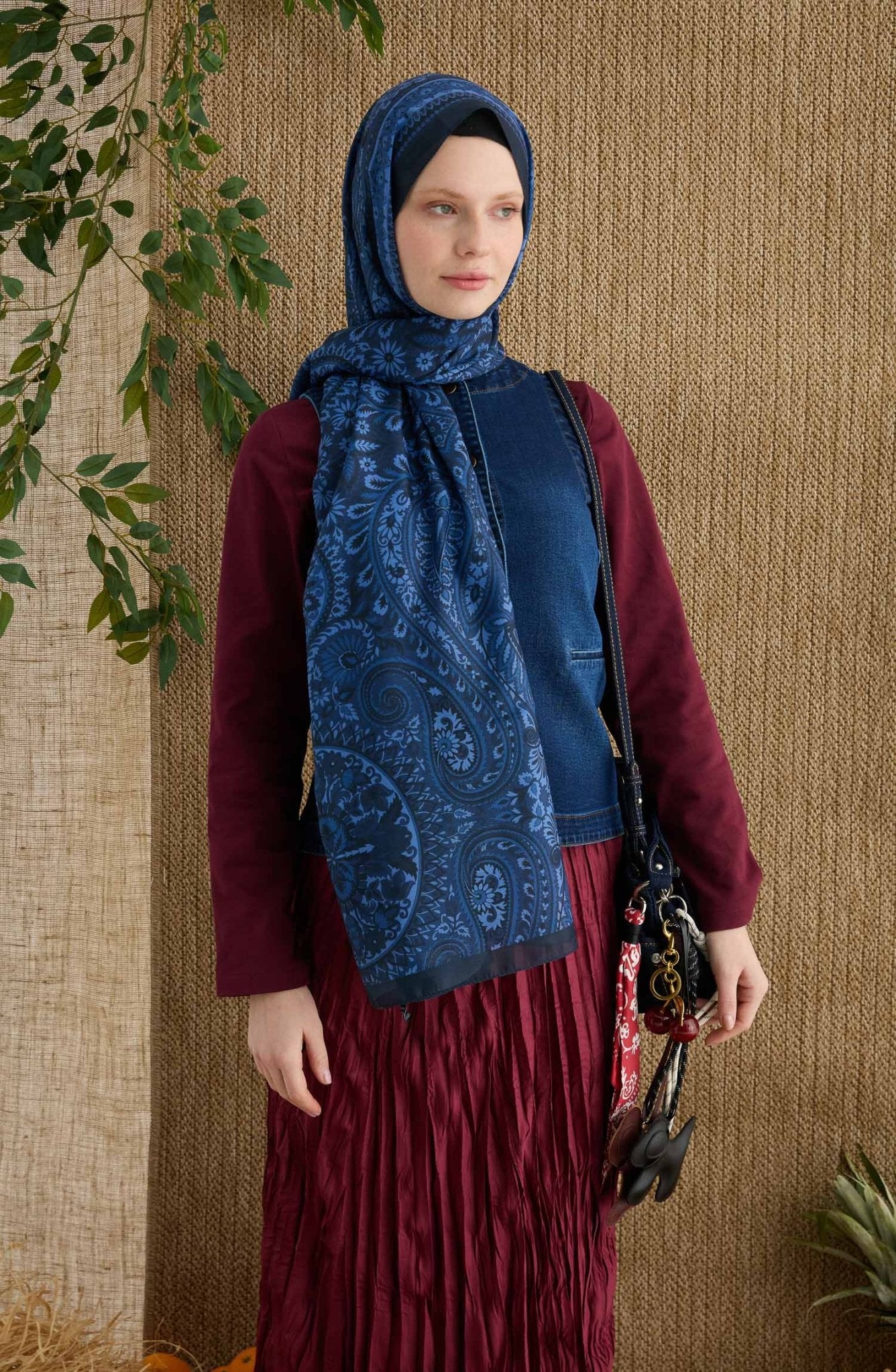Amelia Saks Etnik Desen Şal - Fatma Atasoy