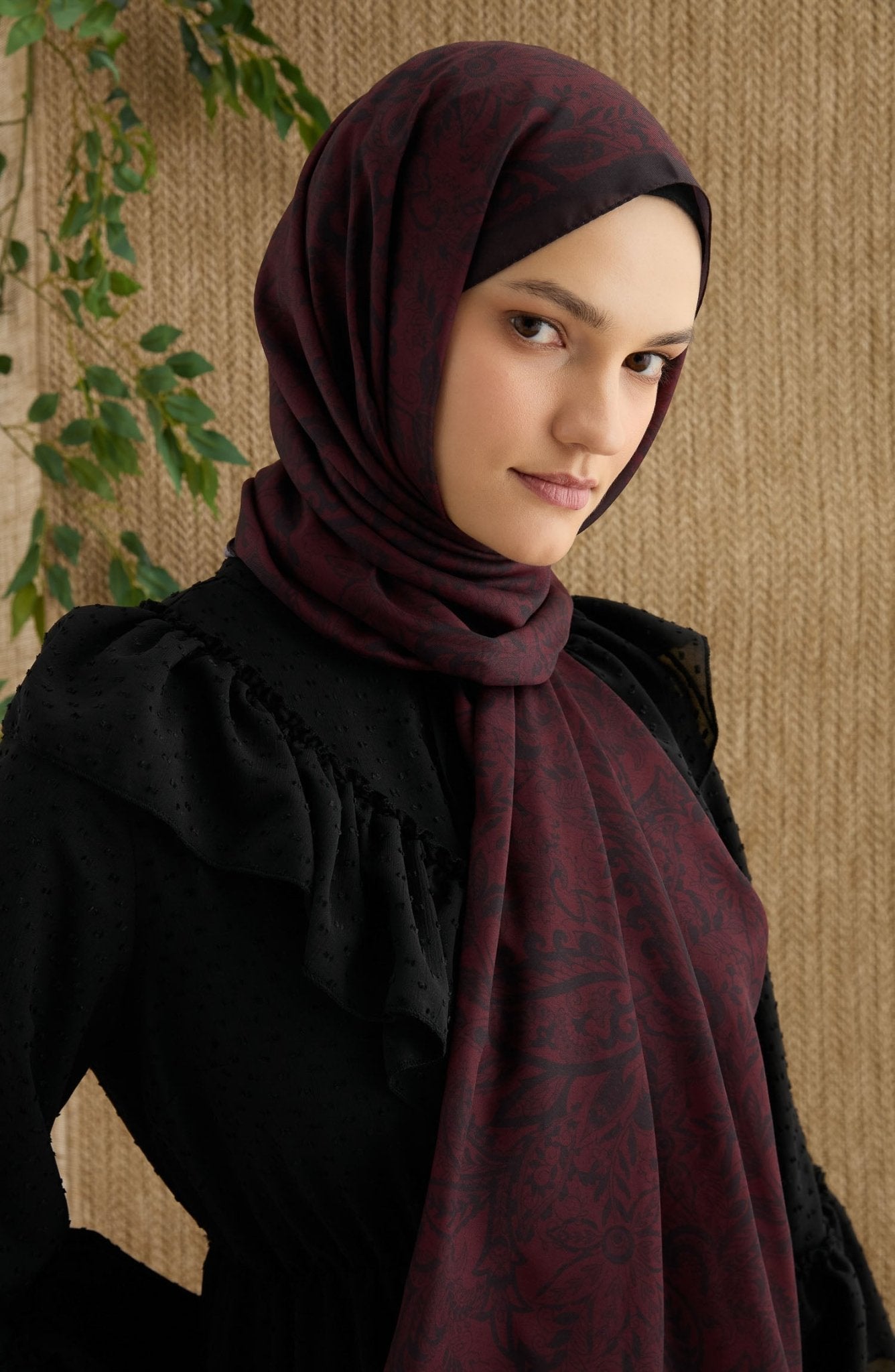 Anna Kırmızı Etnik Desen Şal - Fatma Atasoy