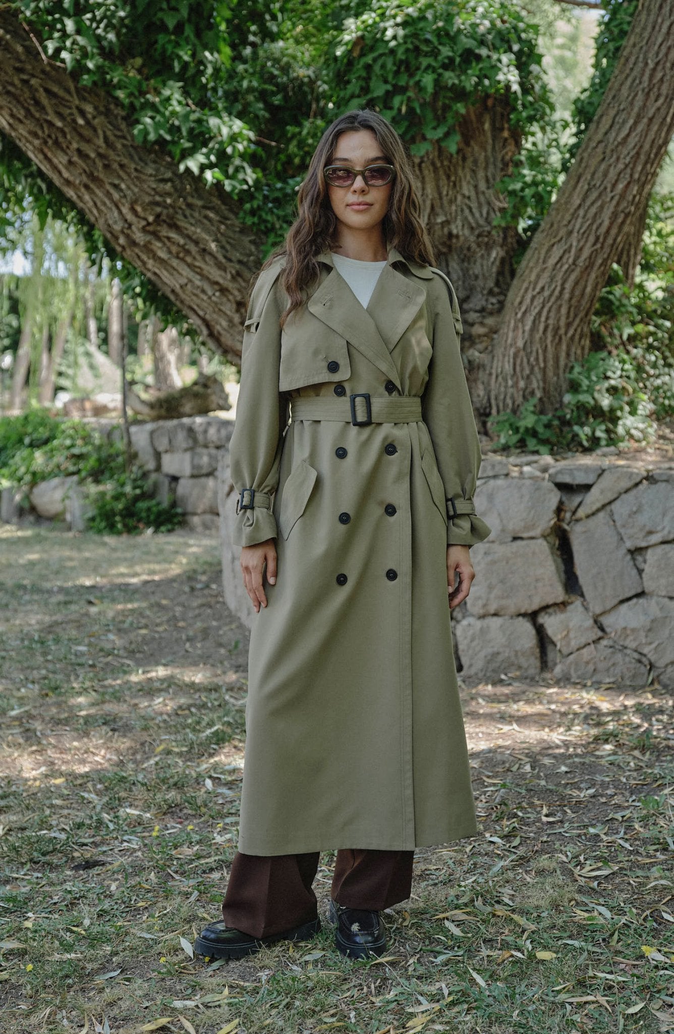 Apoletli Haki Oversize Trençkot - Fatma Atasoy