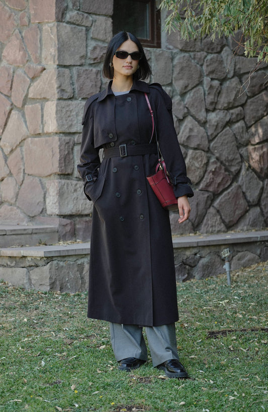 Apoletli Siyah Oversize Trençkot - Fatma Atasoy