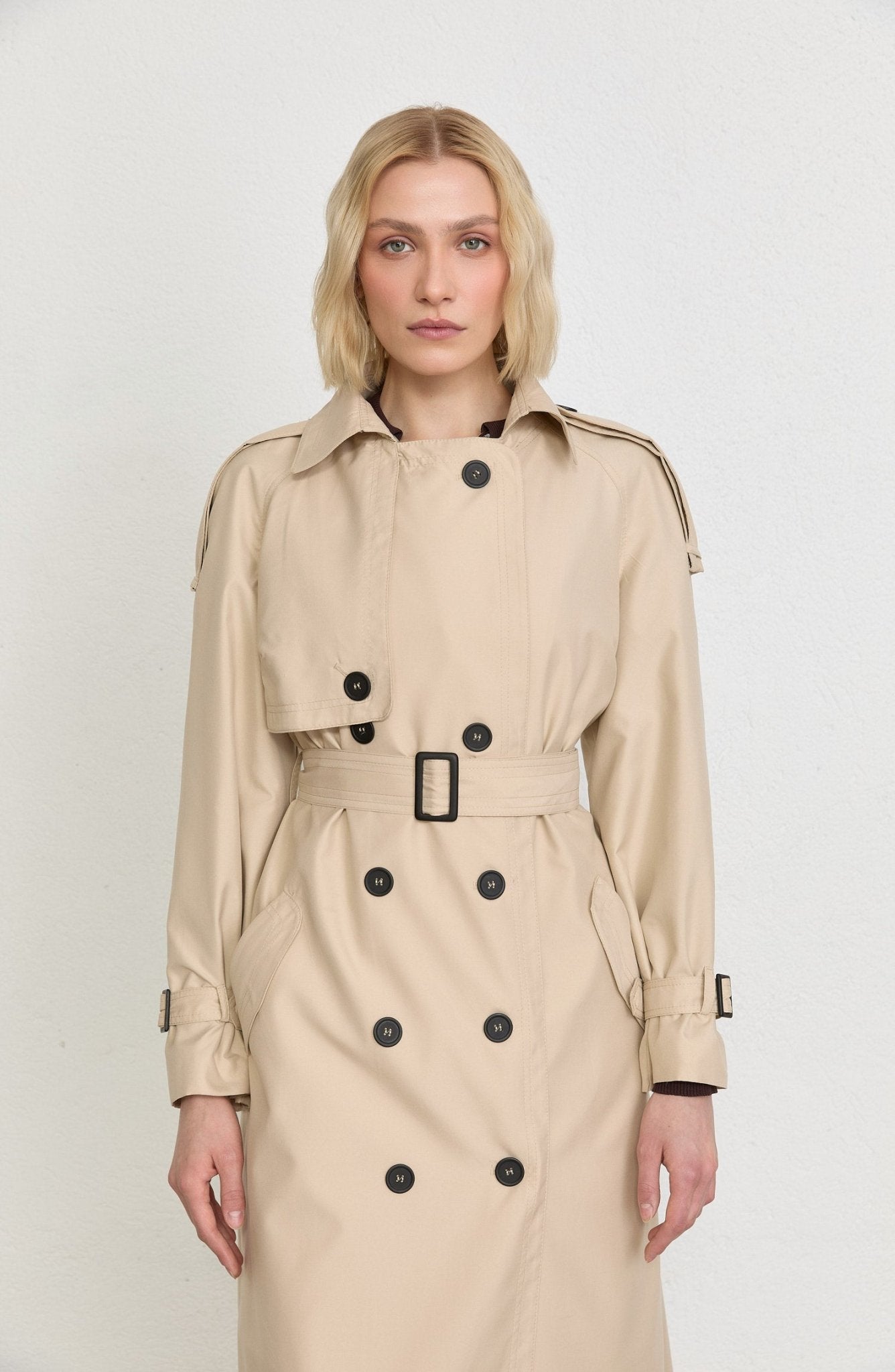 Apoletli Taş Oversize Trençkot - Fatma Atasoy