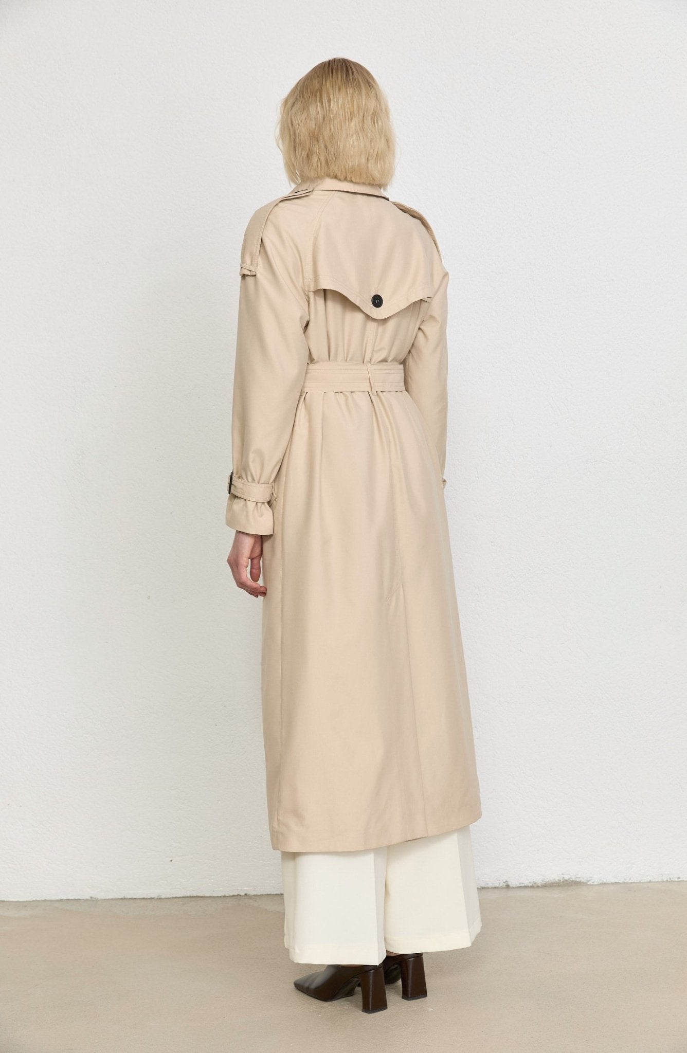 Apoletli Taş Oversize Trençkot - Fatma Atasoy