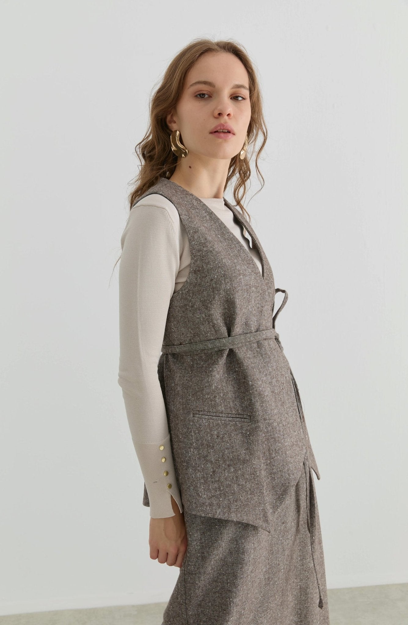 Bağlamalı Kahverengi Tüvit Yelek Etek Takım - Fatma Atasoy