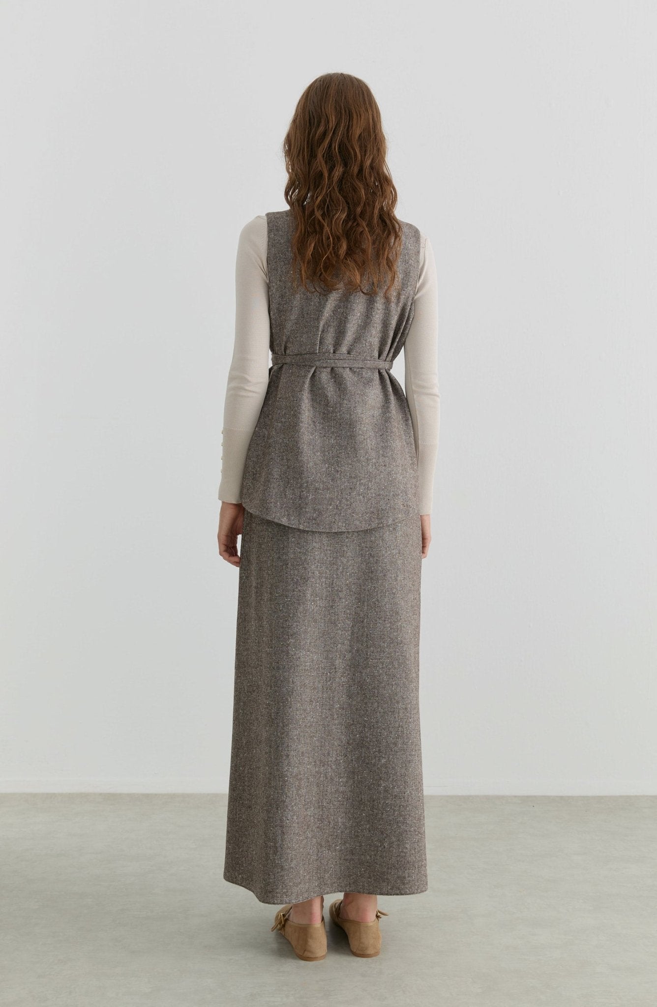 Bağlamalı Kahverengi Tüvit Yelek Etek Takım - Fatma Atasoy