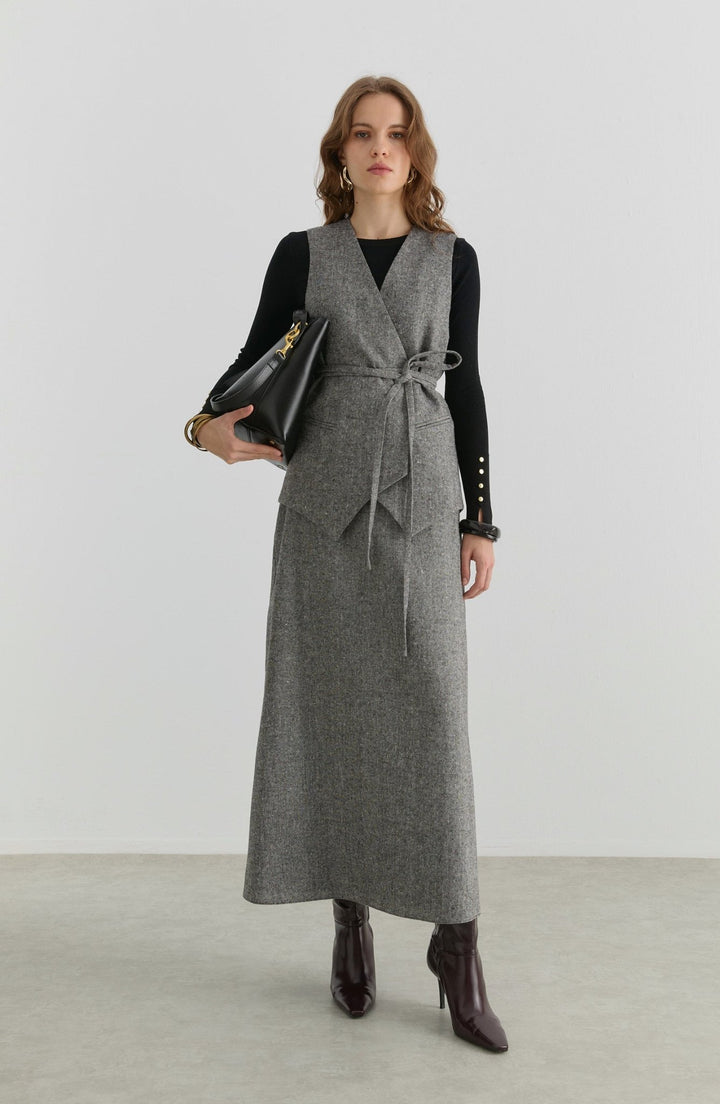 Bağlamalı Siyah Tüvit Yelek Etek Takım - Fatma Atasoy