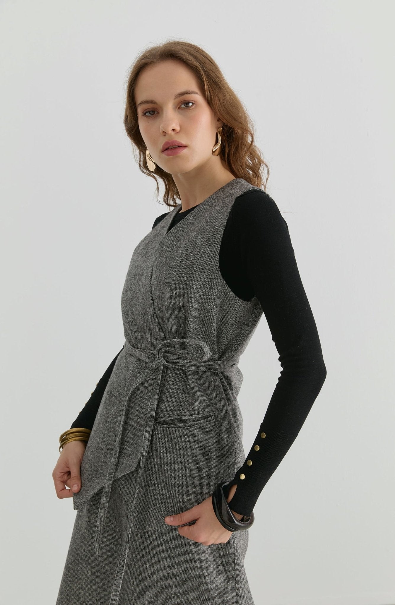 Bağlamalı Siyah Tüvit Yelek Etek Takım - Fatma Atasoy