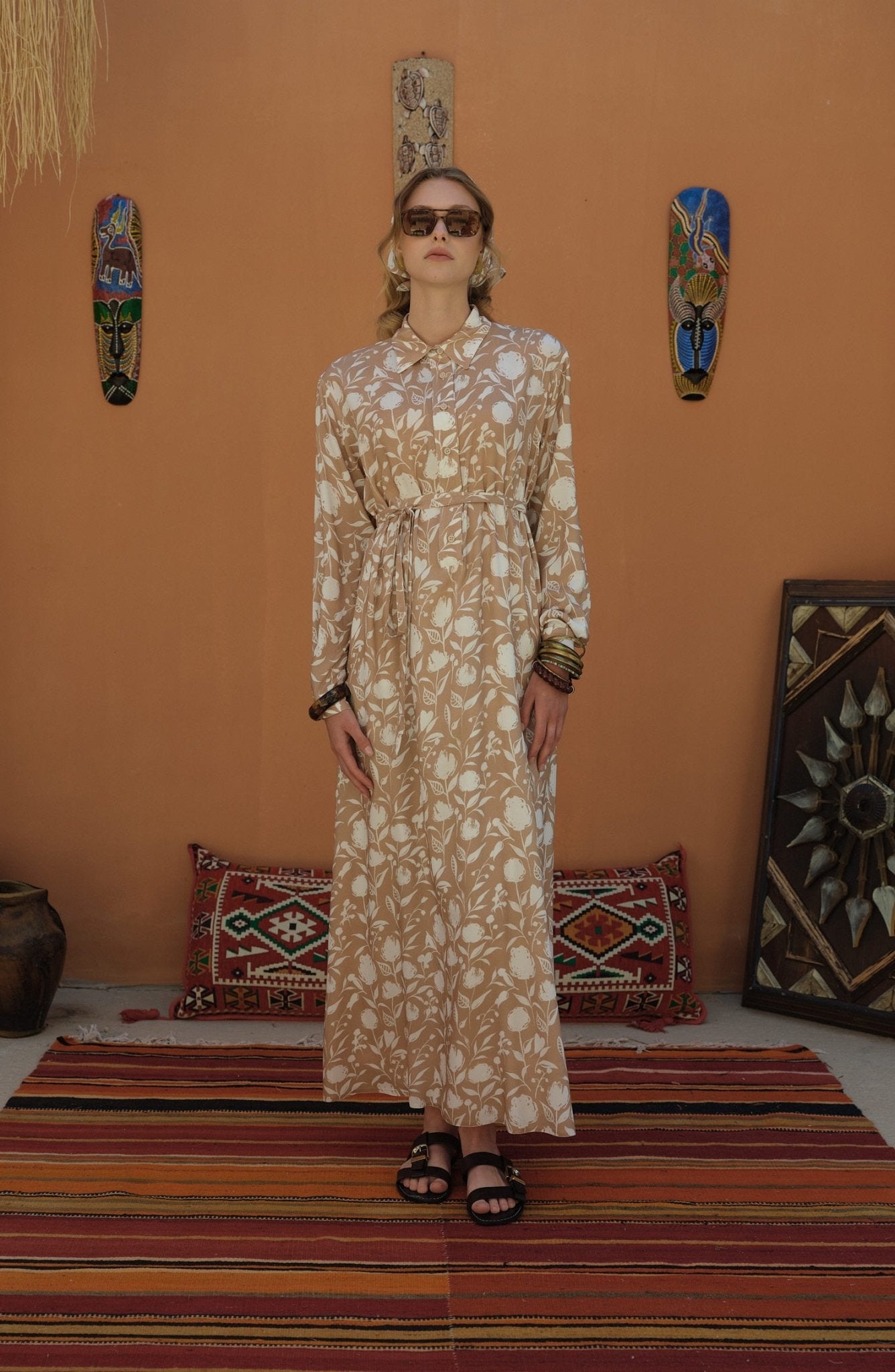 Bağlamalı Sütlü Kahve Floral Desenli Viskon Elbise - Fatma Atasoy