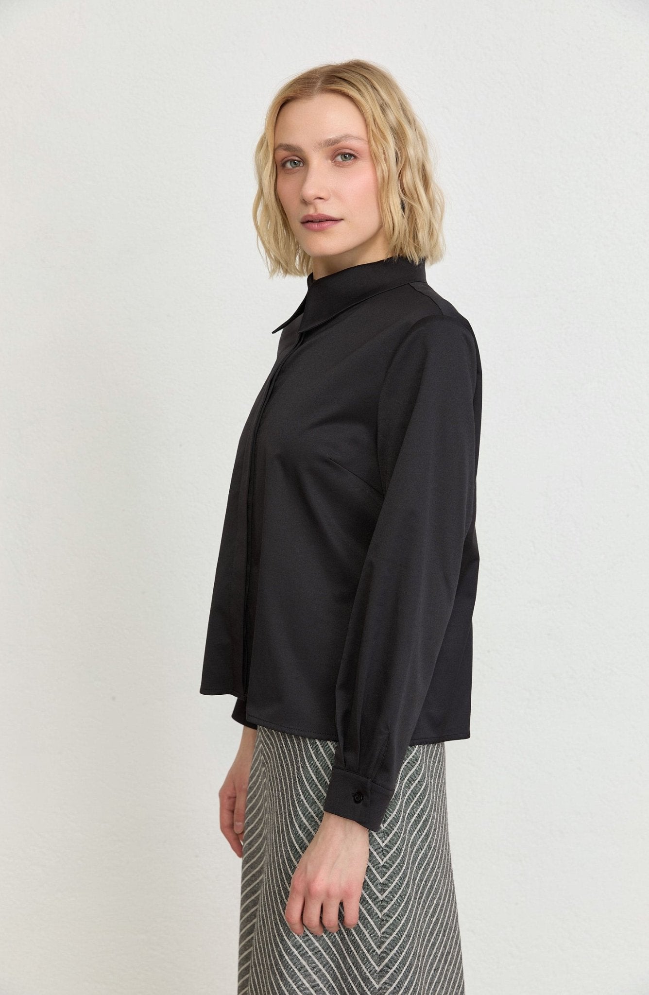 Basic Siyah Pamuk Gömlek - Fatma Atasoy