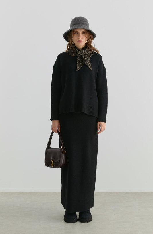 Basic Yumoş Siyah Triko Etekli İkili Takım - Fatma Atasoy