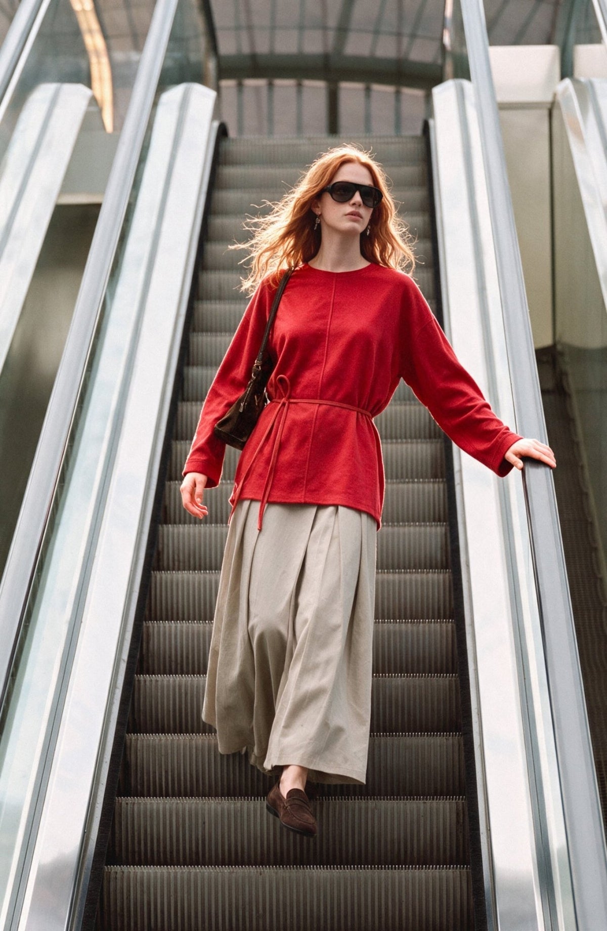 Bel Bağlama Detaylı Kırmızı Viskon Basic Sweatshirt - Fatma Atasoy