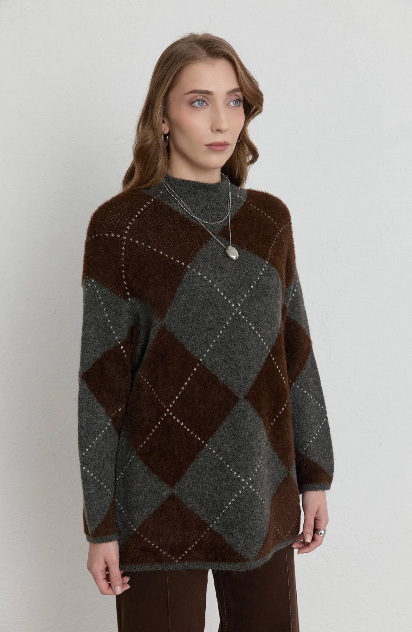 Büyük Baklava Desen Acı Kahve Gri Pufik Triko Kazak - Fatma Atasoy