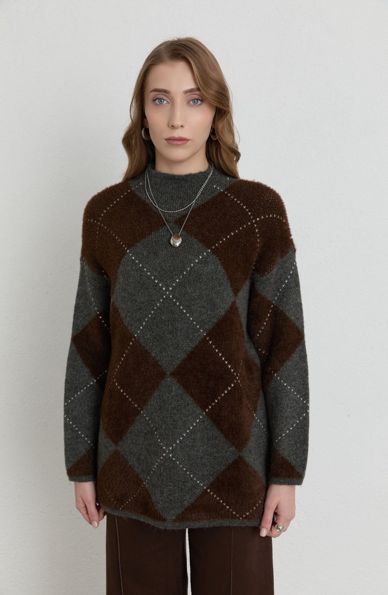 Büyük Baklava Desen Acı Kahve Gri Pufik Triko Kazak - Fatma Atasoy