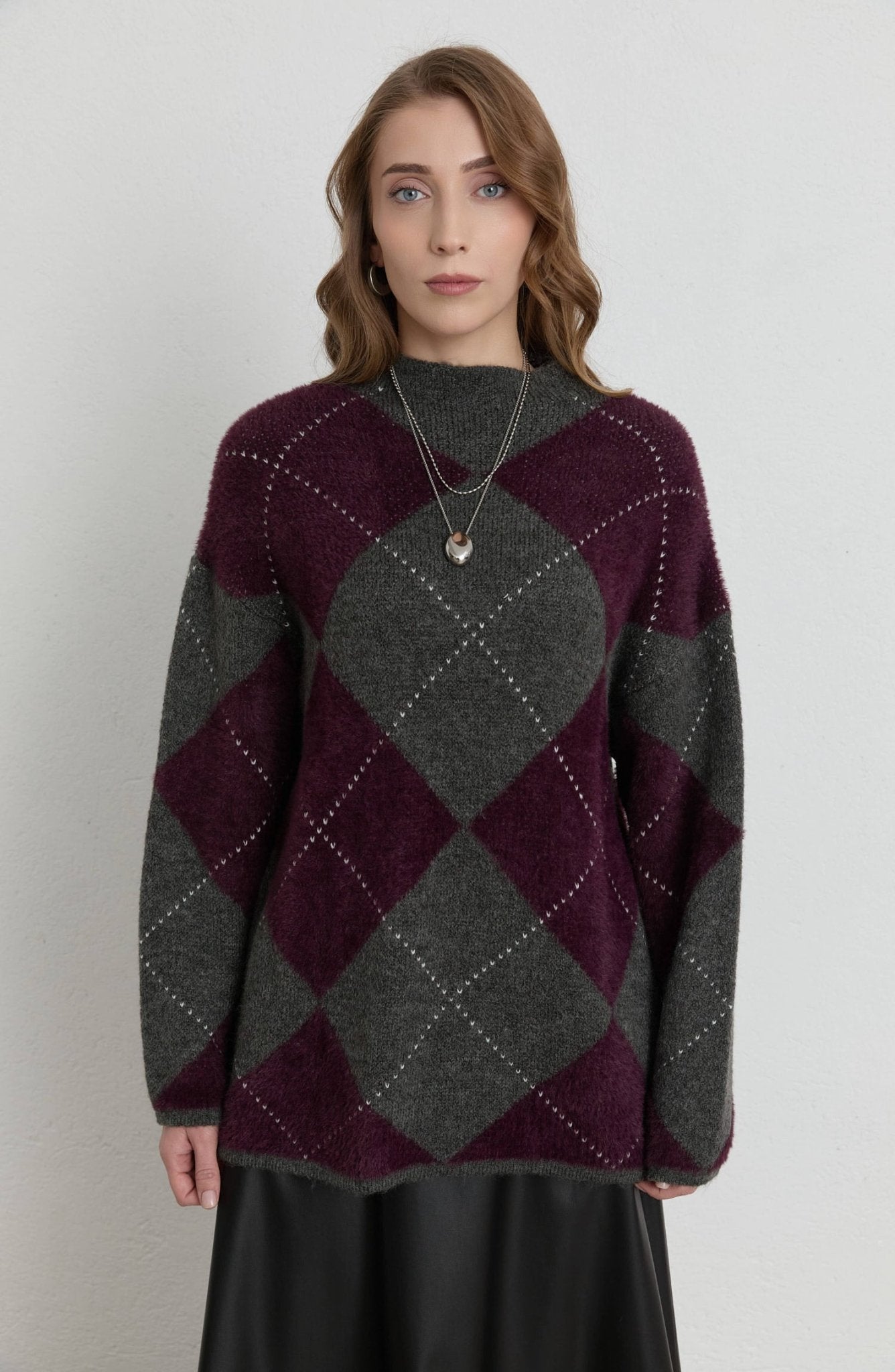 Büyük Baklava Desen Mürdüm Gri Pufik Triko Kazak - Fatma Atasoy