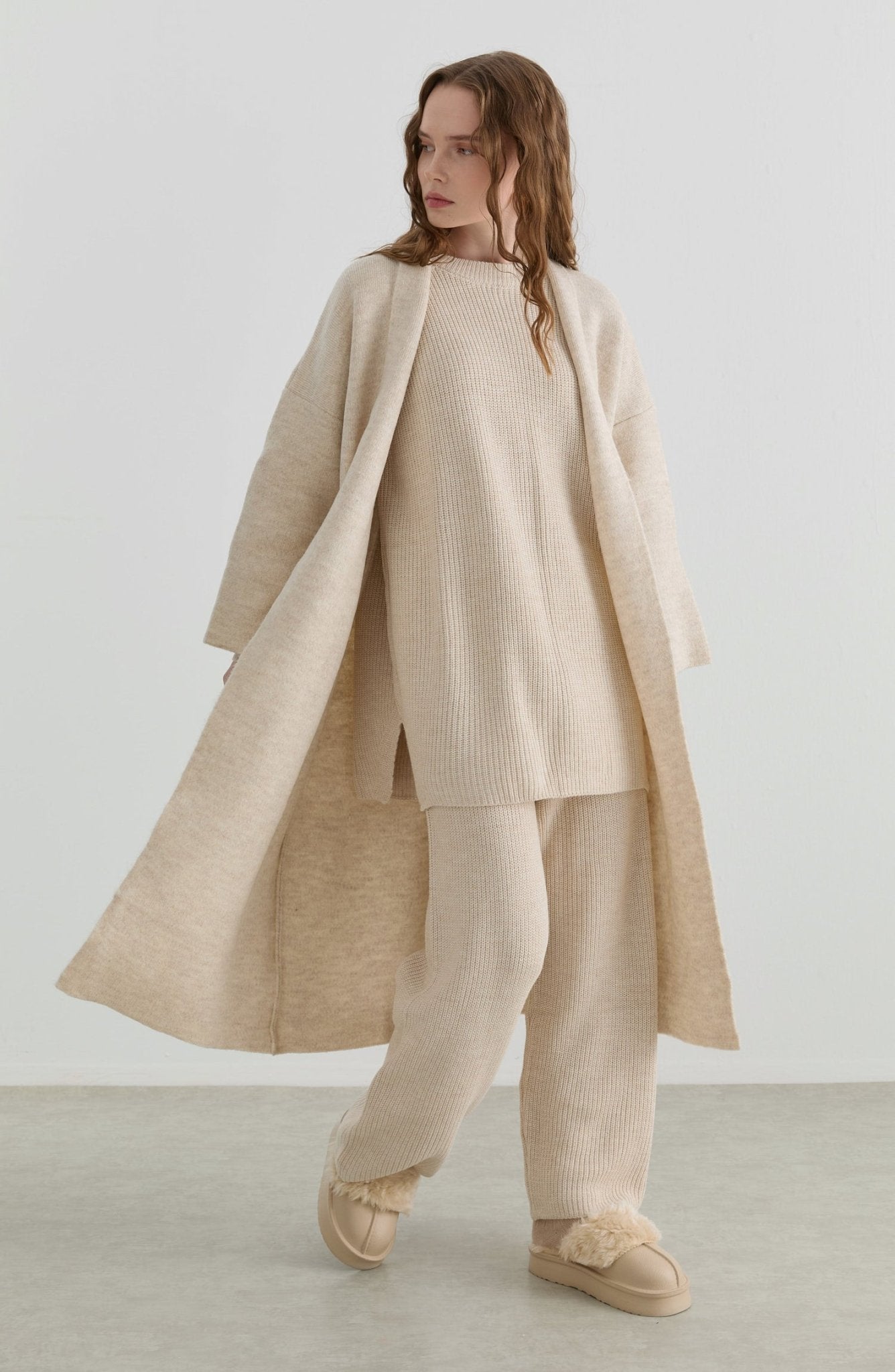 Çelik Örme Pufik Taş Triko Hırka - Fatma Atasoy