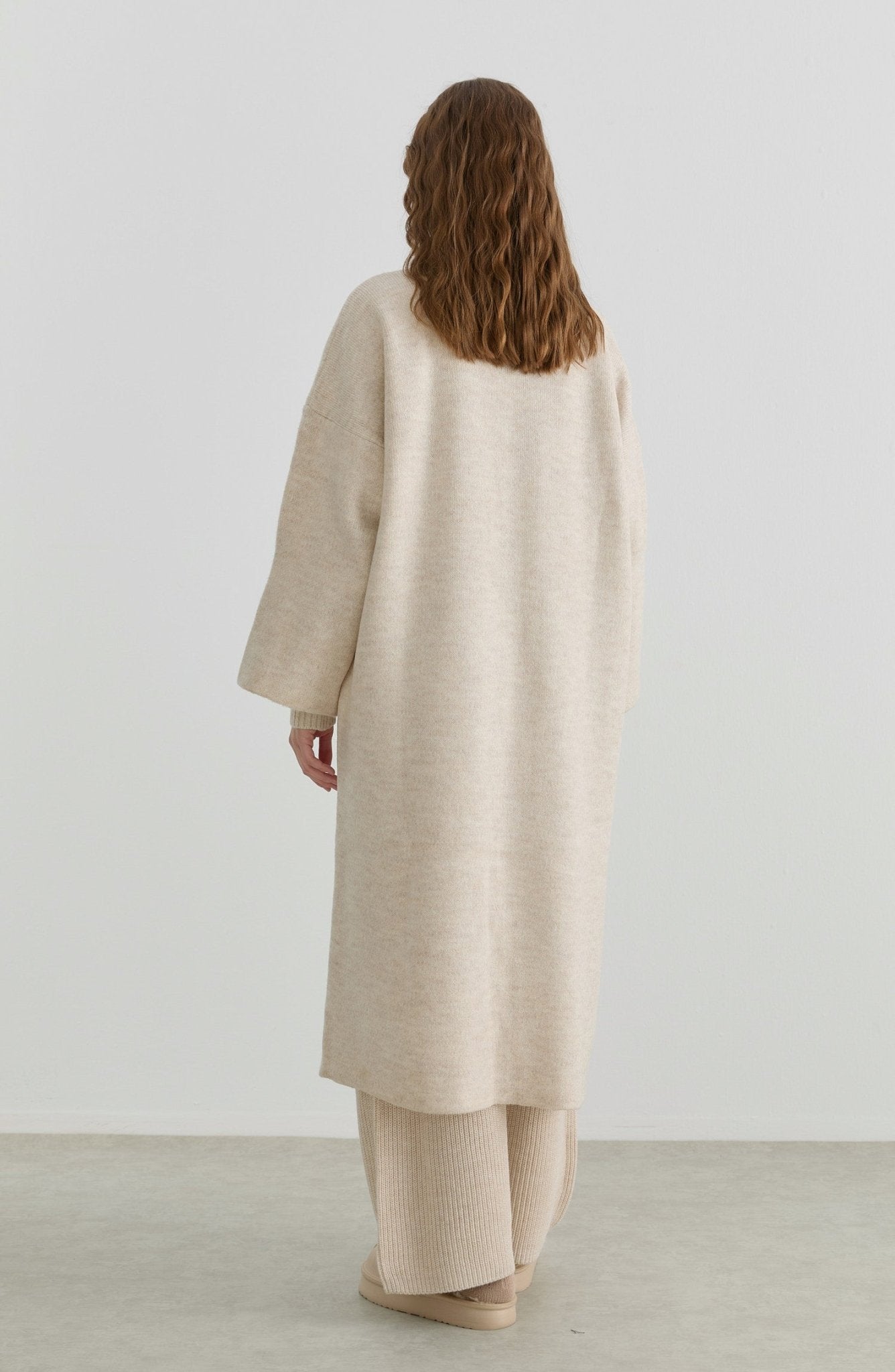 Çelik Örme Pufik Taş Triko Hırka - Fatma Atasoy