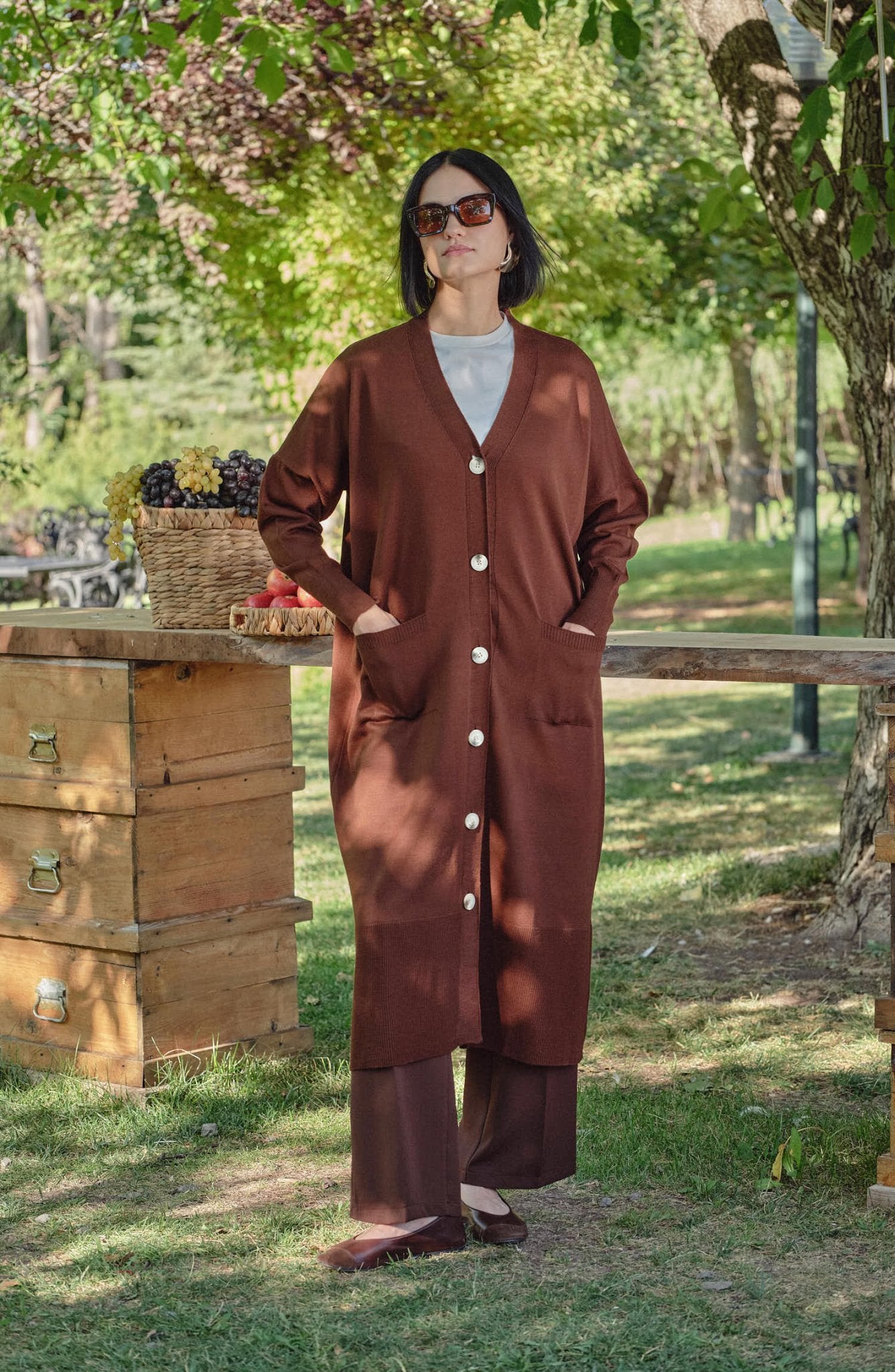 Cepli Maksi Kahverengi İnce Triko Hırka - Fatma Atasoy