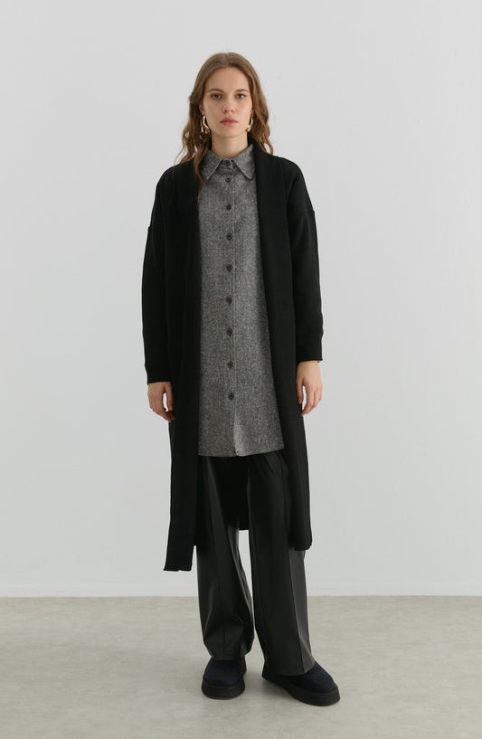 Cepli Maksi Siyah Triko Hırka - Fatma Atasoy