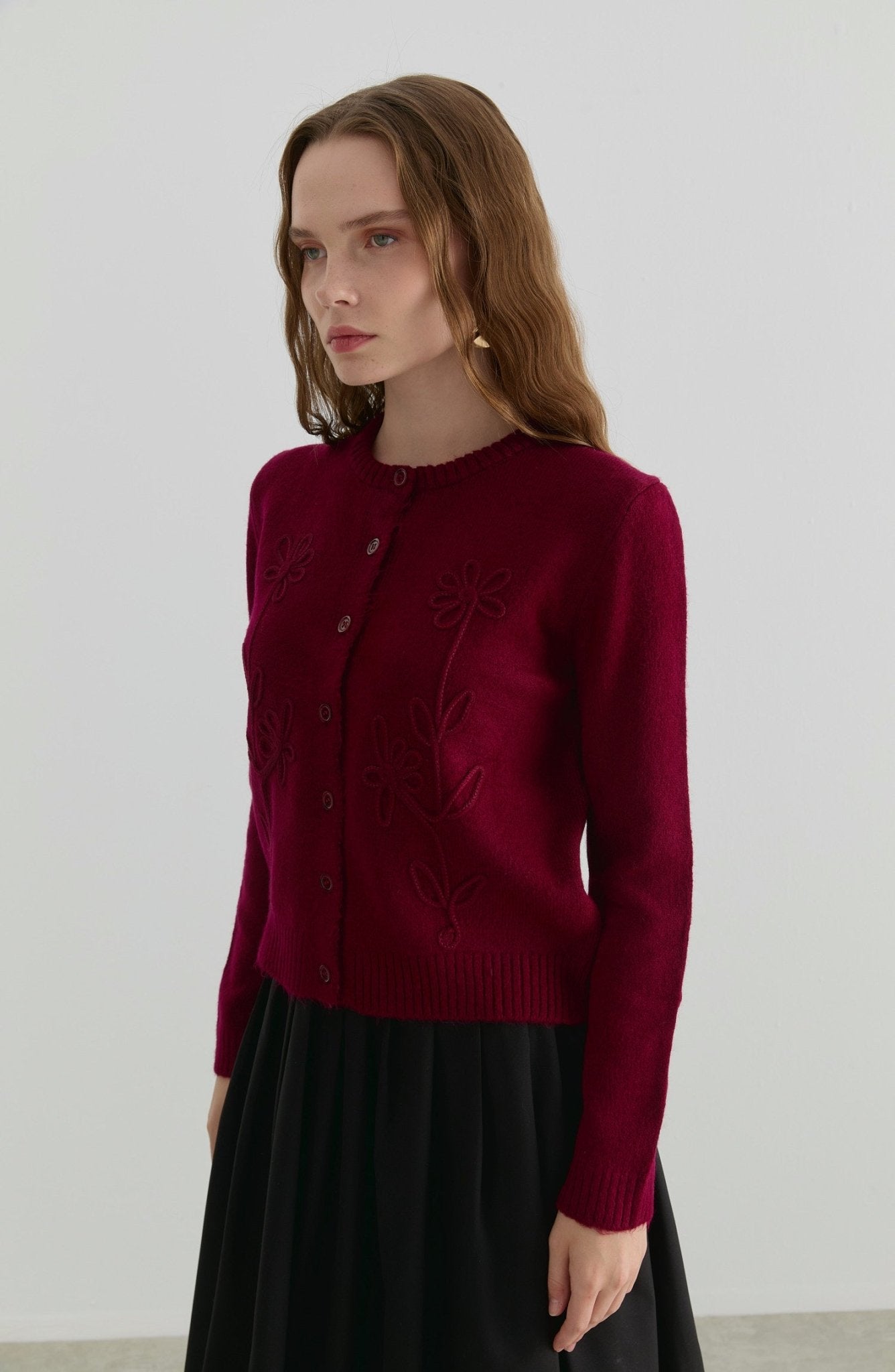 Çiçek Nakışlı Bordo Kısa Triko Hırka - Fatma Atasoy