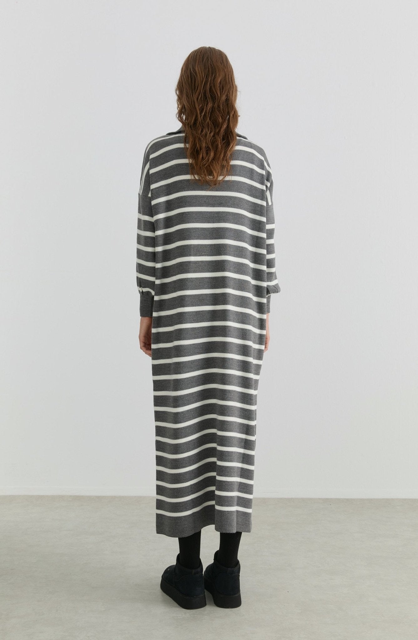 Çizgili Gri Triko Elbise - Fatma Atasoy