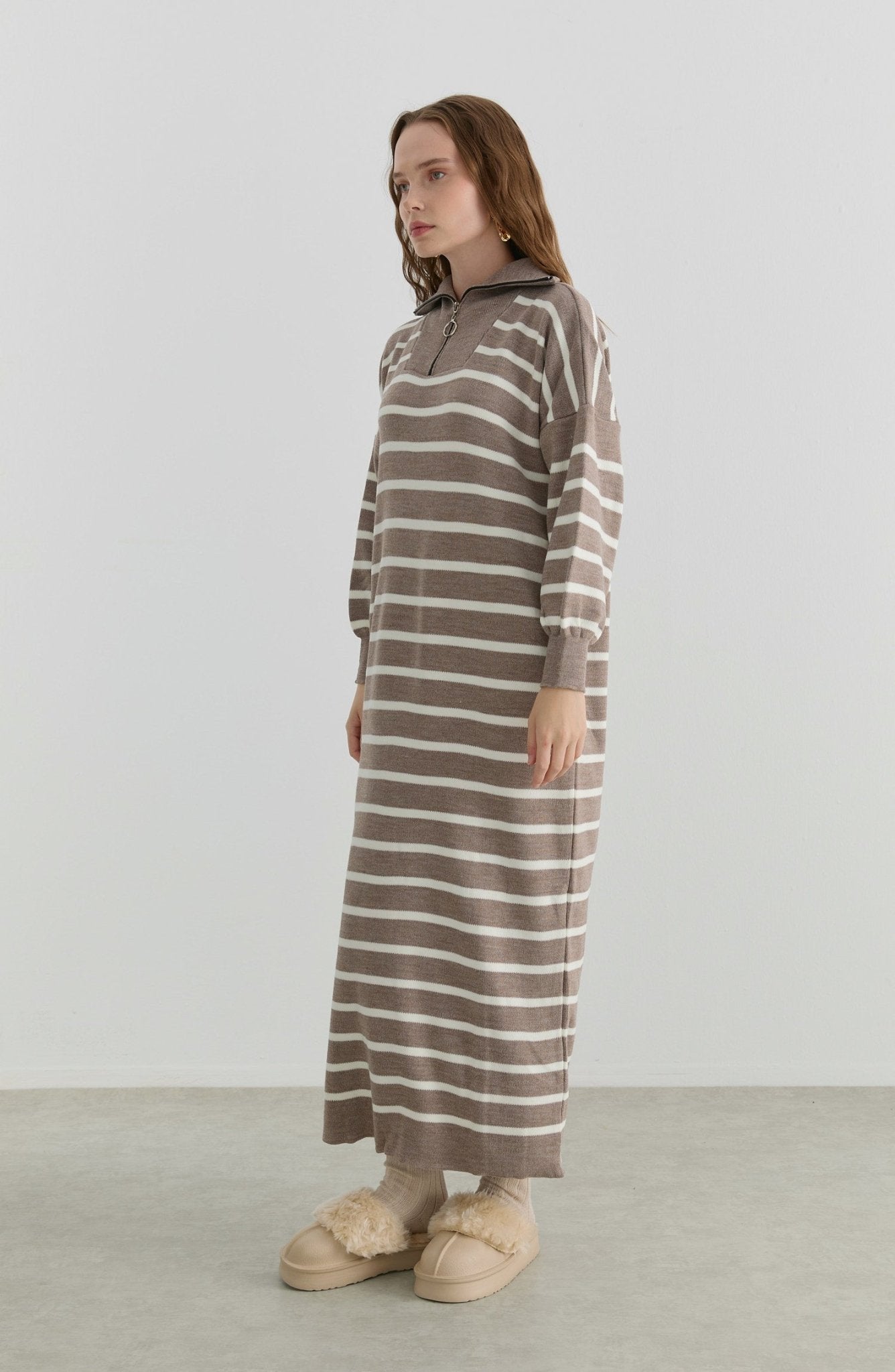 Çizgili Vizon Triko Elbise - Fatma Atasoy