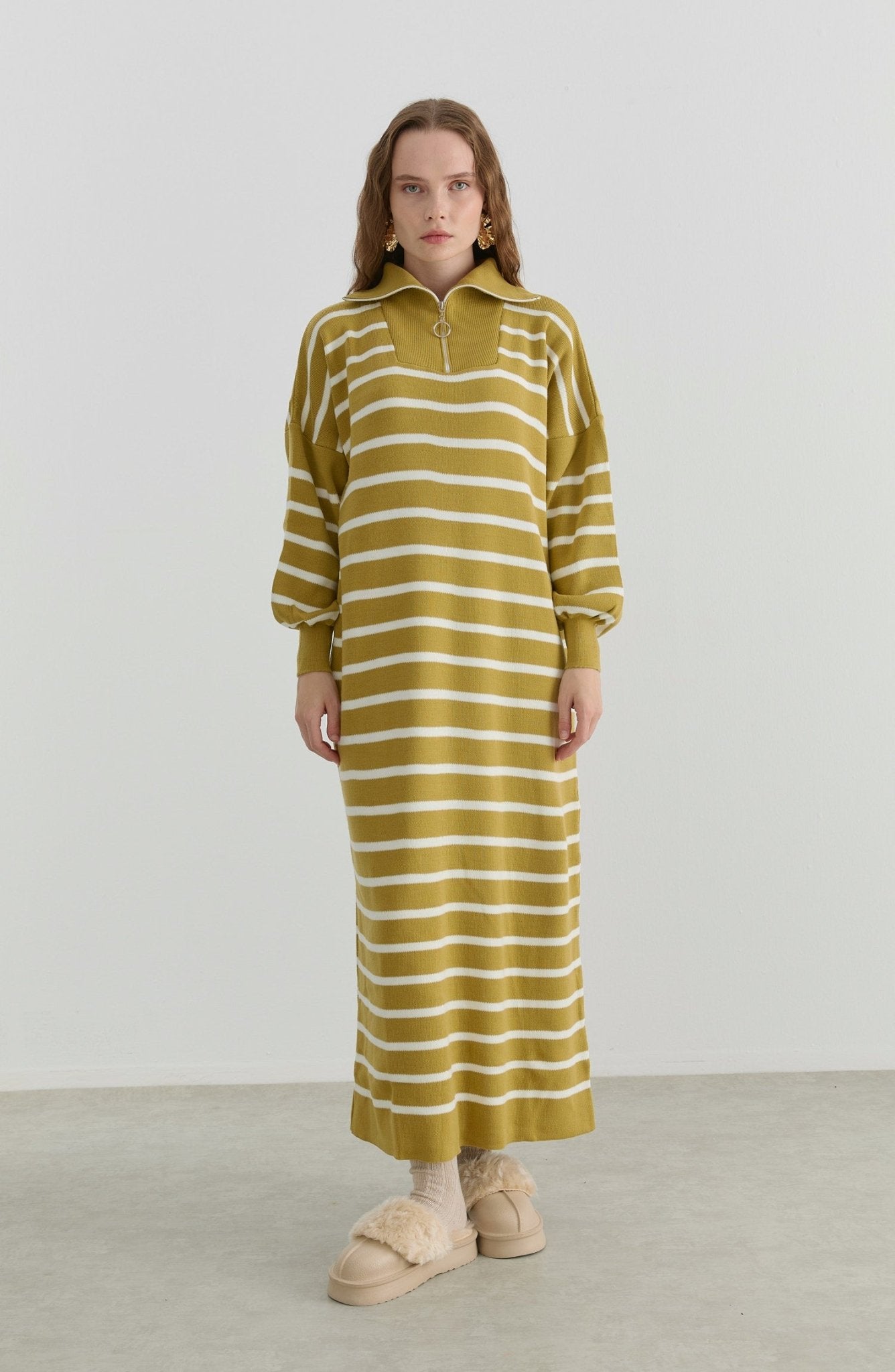 Çizgili Yağ Yeşili Triko Elbise - Fatma Atasoy