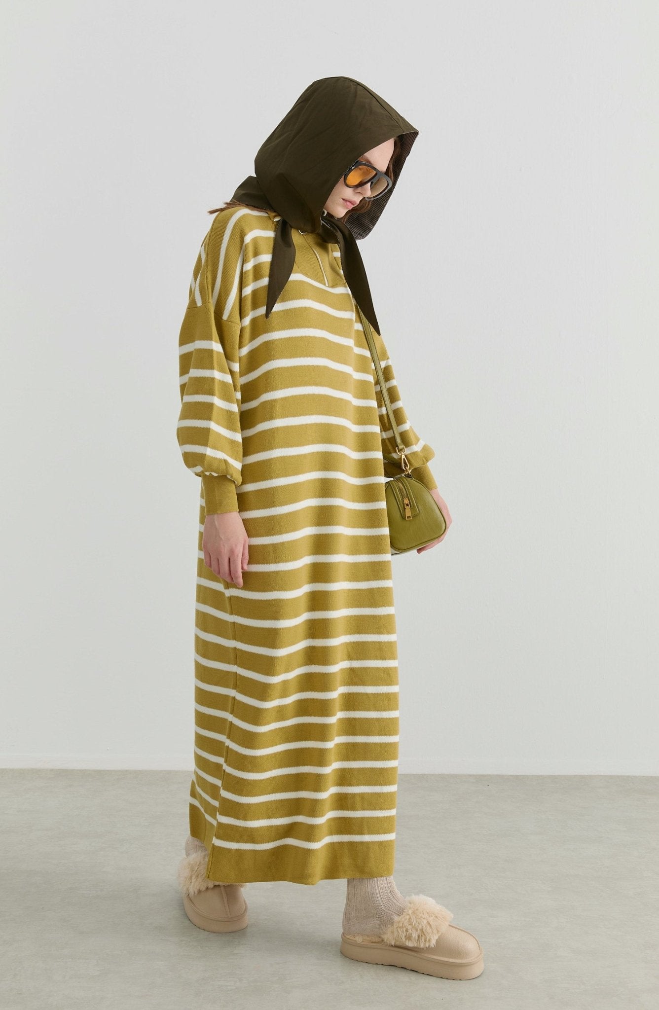 Çizgili Yağ Yeşili Triko Elbise - Fatma Atasoy