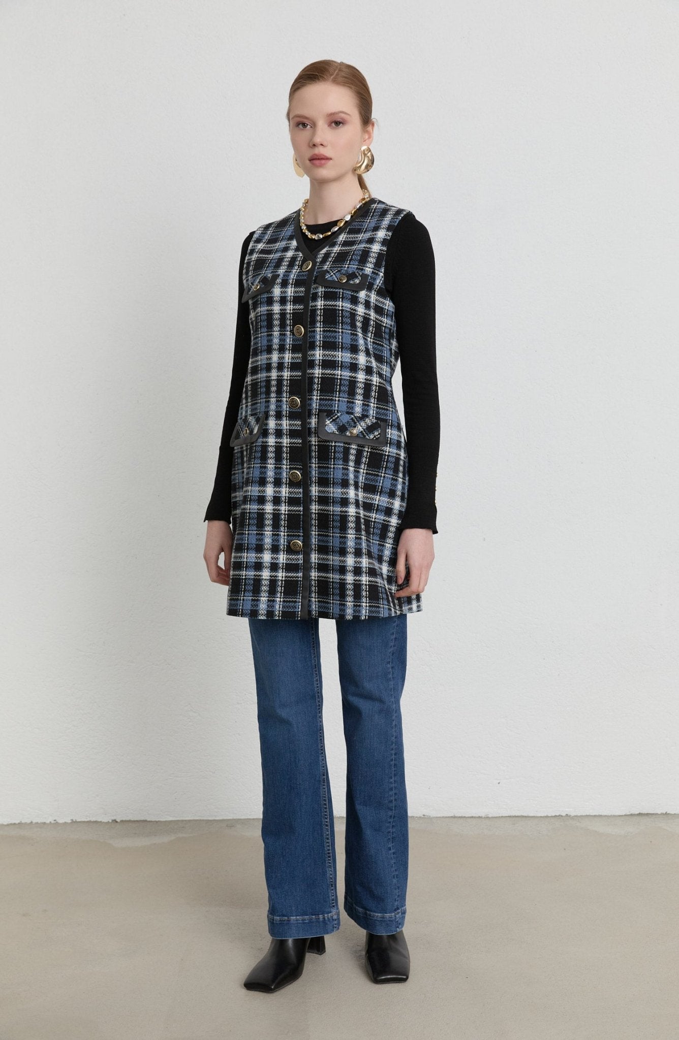 Deri Biyeli İndigo Ekose Tüvit Yelek - Fatma Atasoy