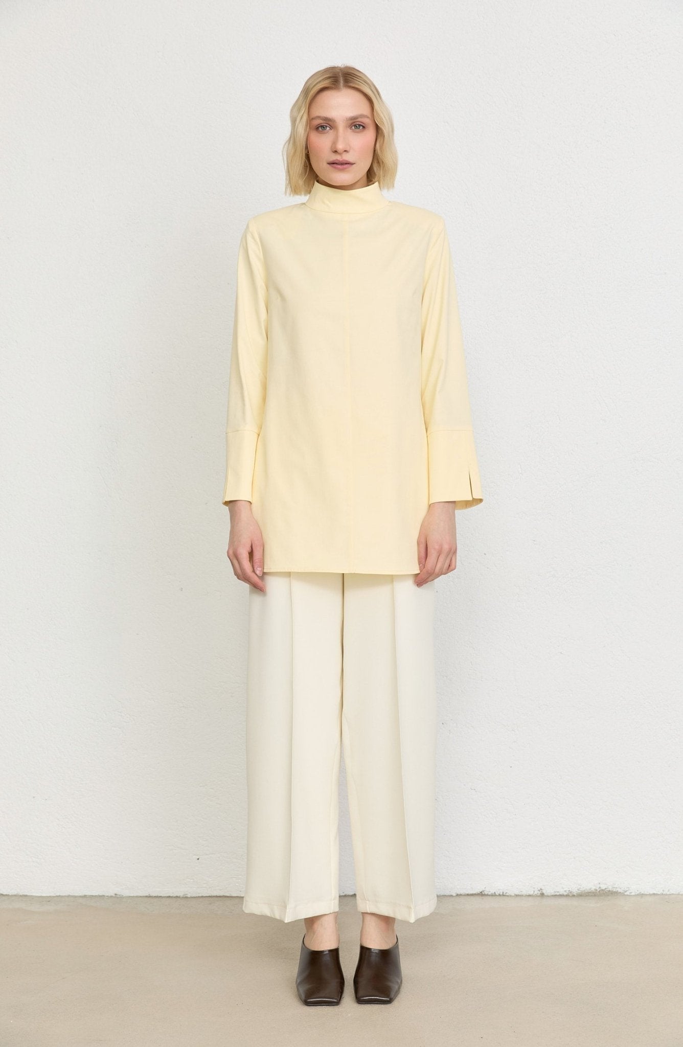 Dik Yaka Butter Sarı Basic Pamuk Tunik Gömlek - Fatma Atasoy