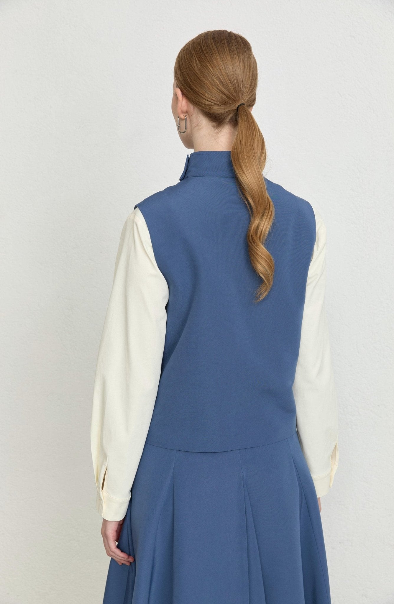 Dik Yaka İndigo Parçalı Yelek Etek Takım - Fatma Atasoy