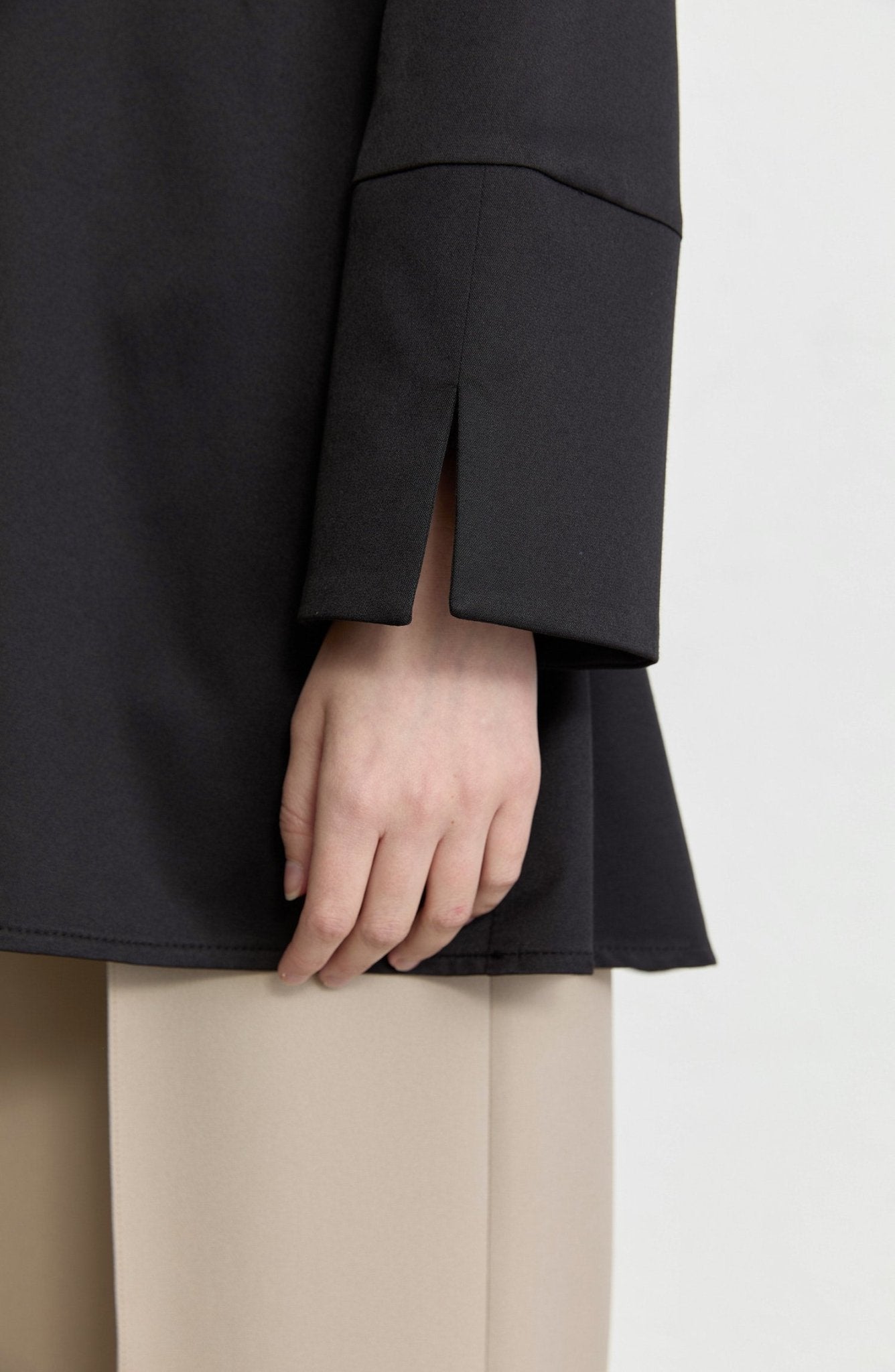 Dik Yaka Siyah Basic Pamuk Tunik Gömlek - Fatma Atasoy