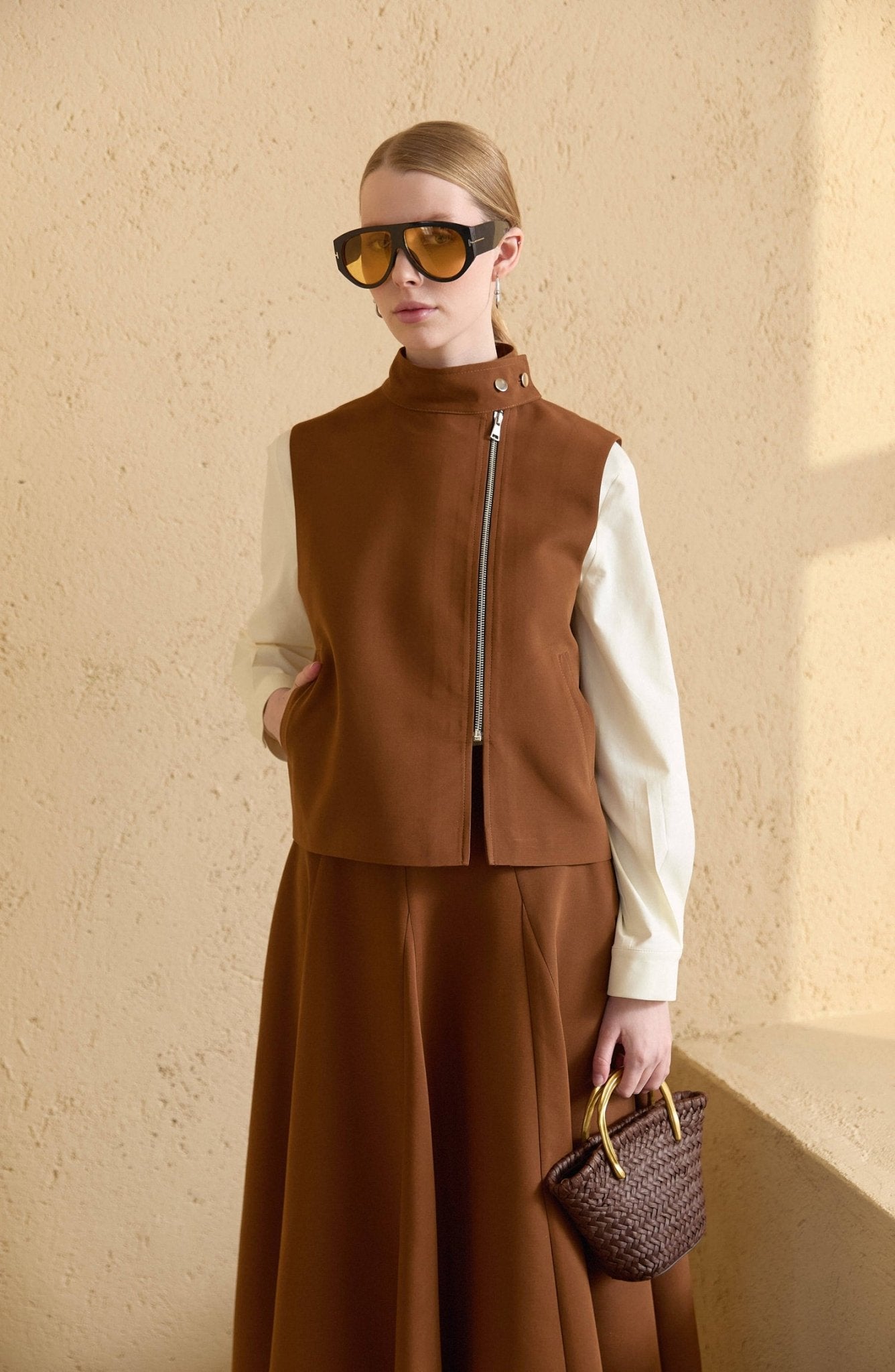 Dik Yaka Taba Parçalı Yelek Etek Takım - Fatma Atasoy