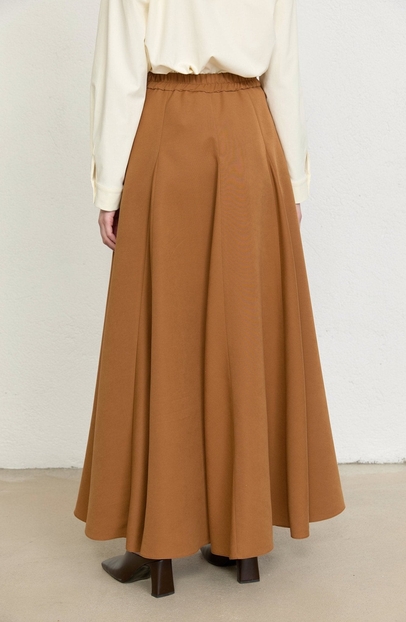 Dik Yaka Tarçın Parçalı Yelek Etek Takım - Fatma Atasoy