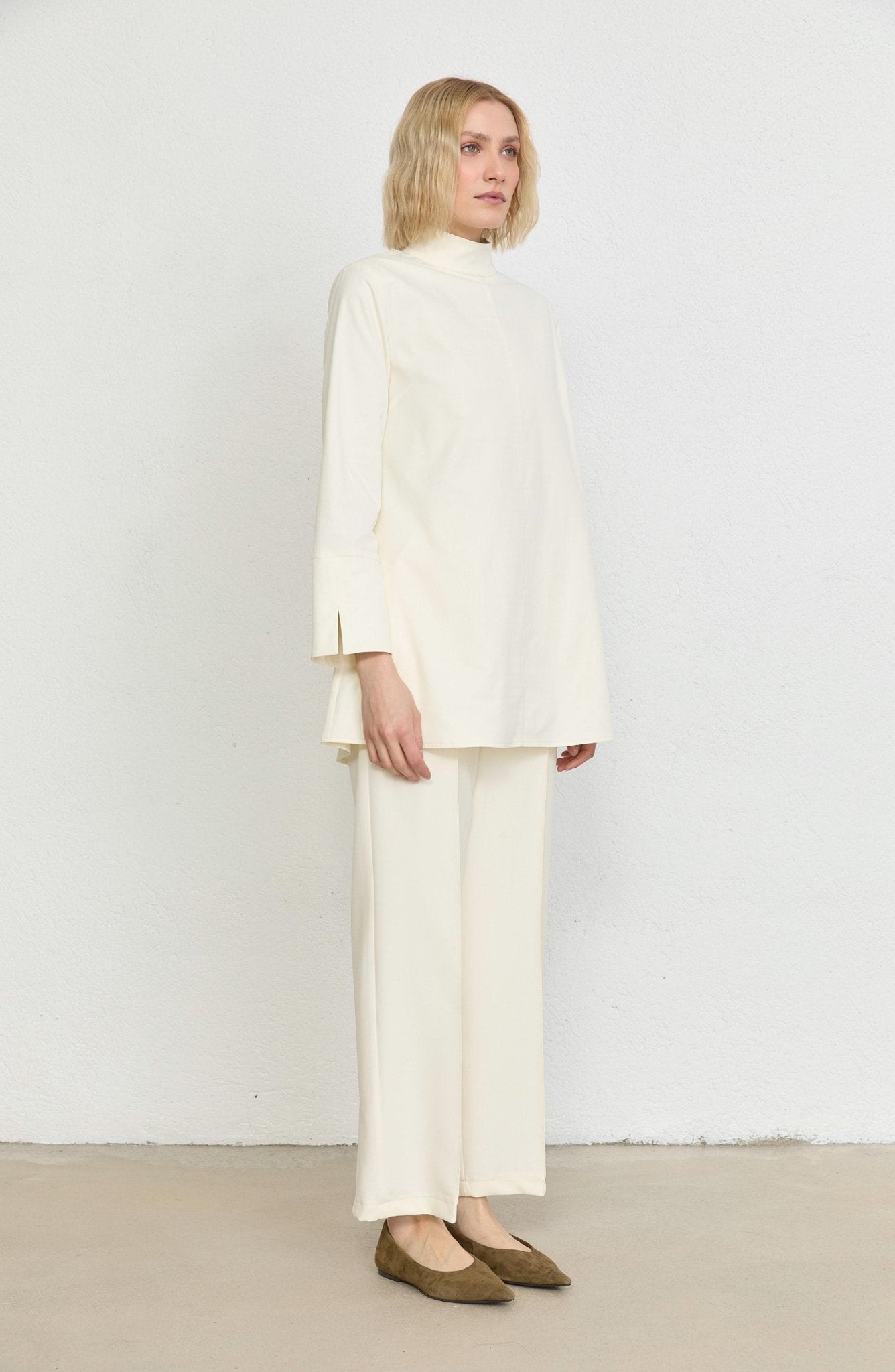 Dik Yaka Vanilya Basic Pamuk Tunik Gömlek - Fatma Atasoy