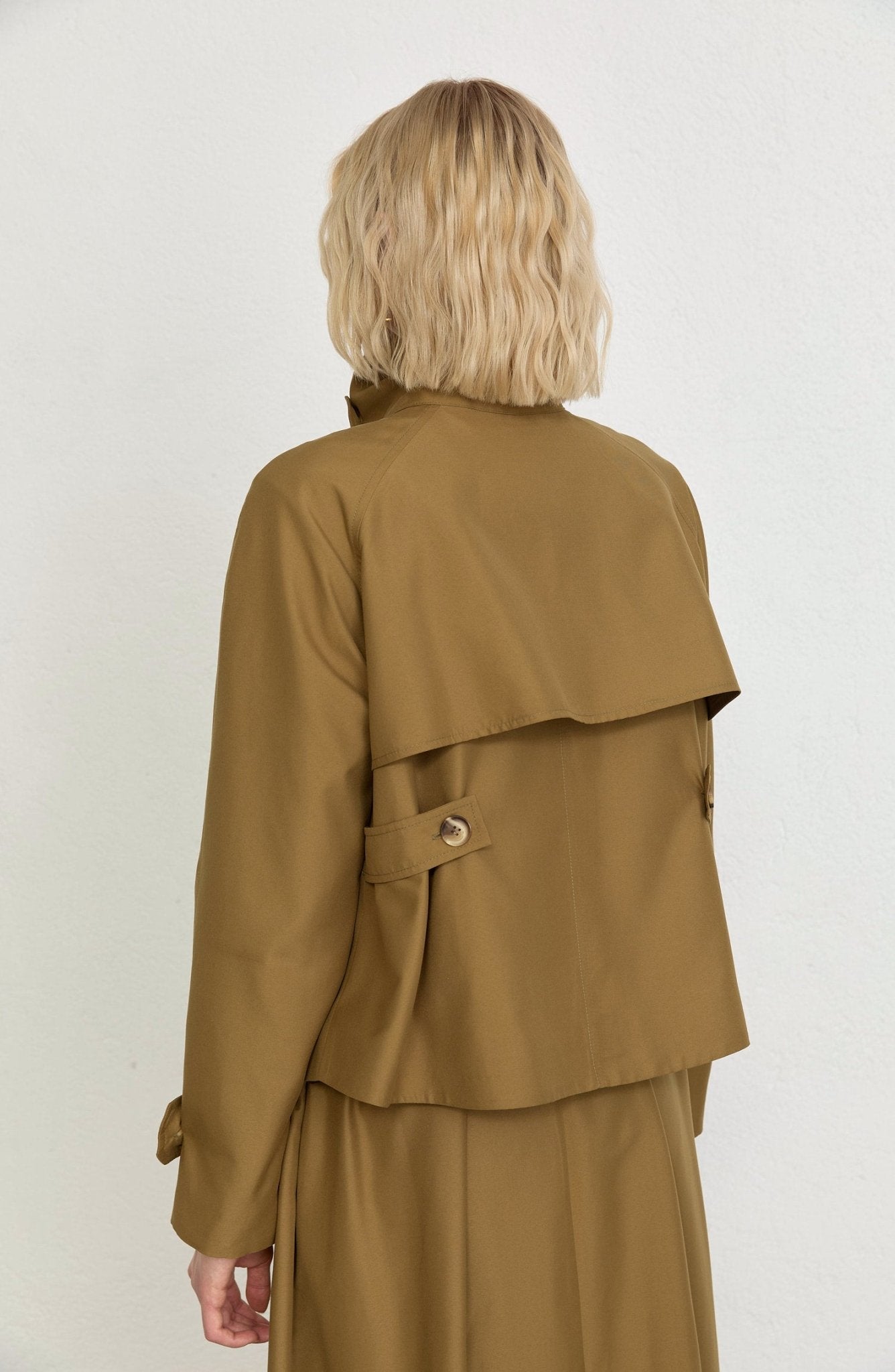 Dik Yaka Yağ Yeşili Oversize Midi Trenç Ceket - Fatma Atasoy