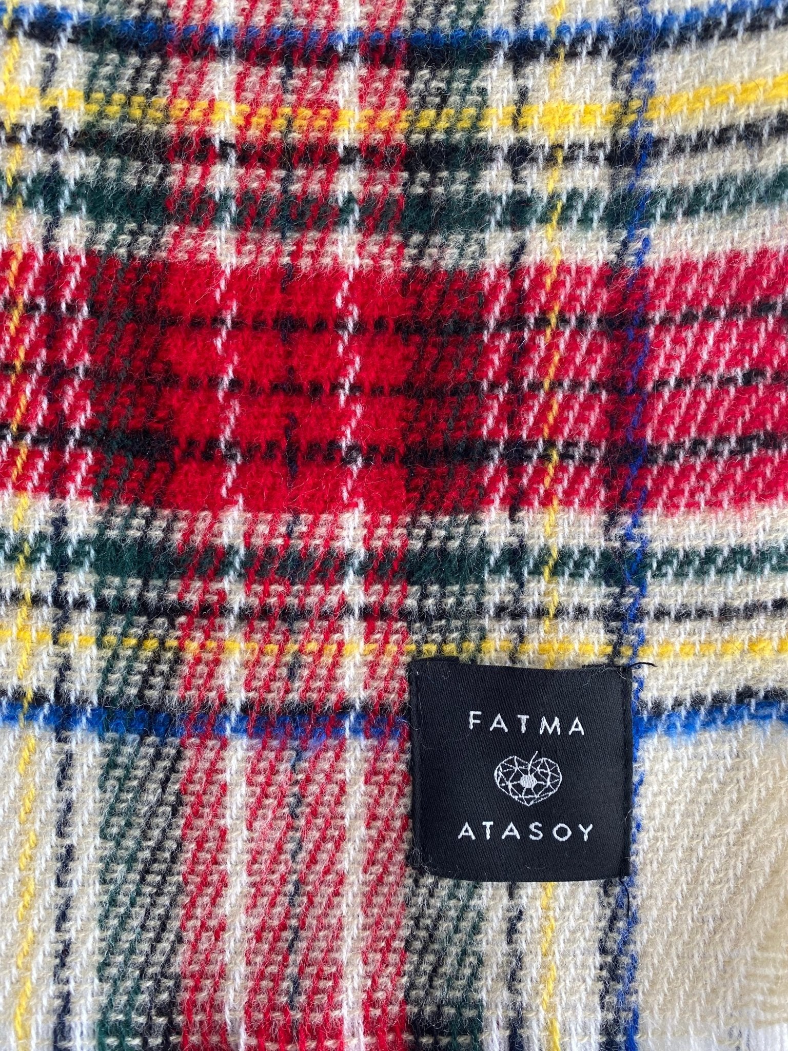 Ekose Ekru Püsküllü Şal - Fatma Atasoy