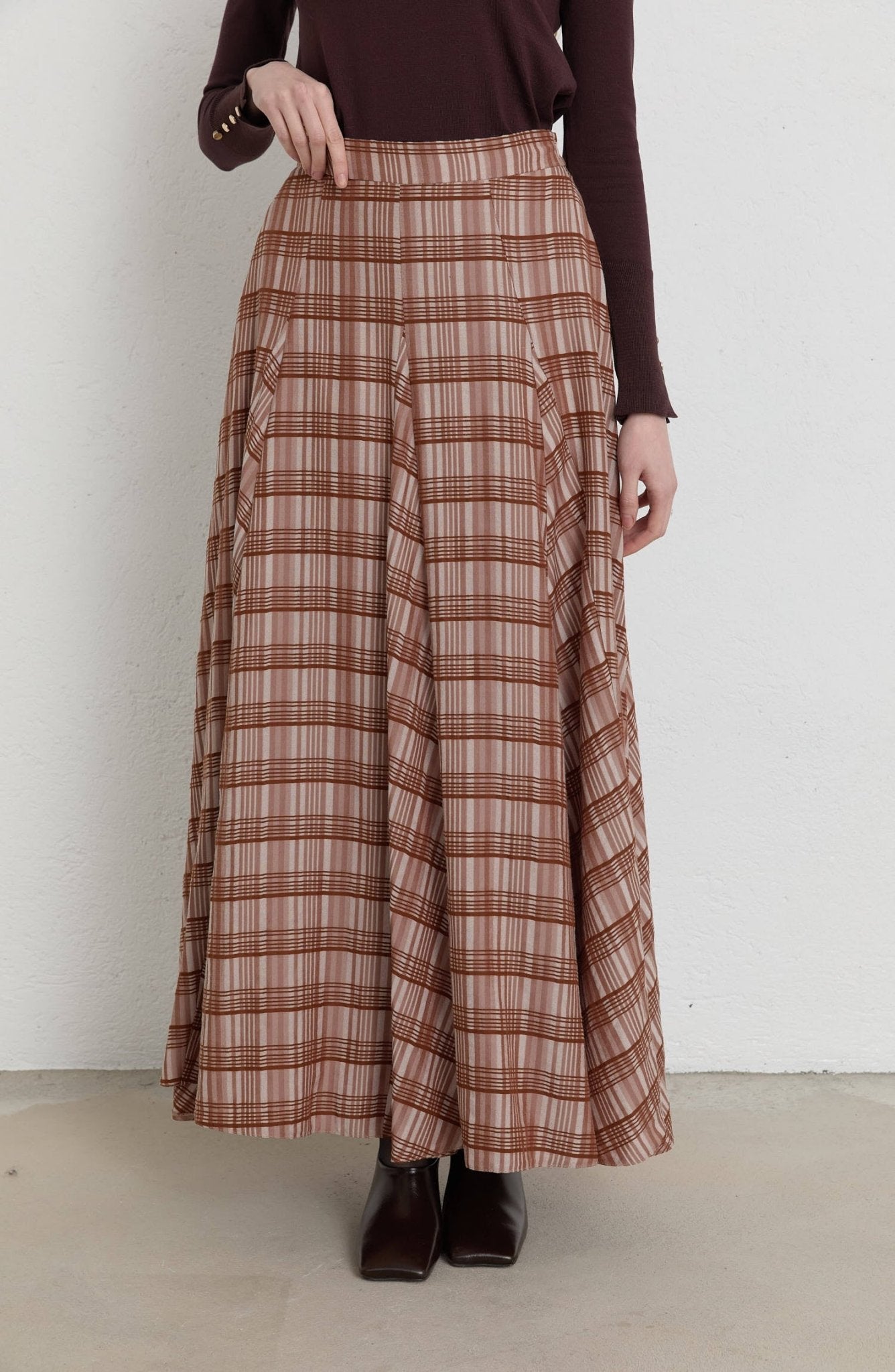 Ekose Kahverengi Parçalı Etek - Fatma Atasoy