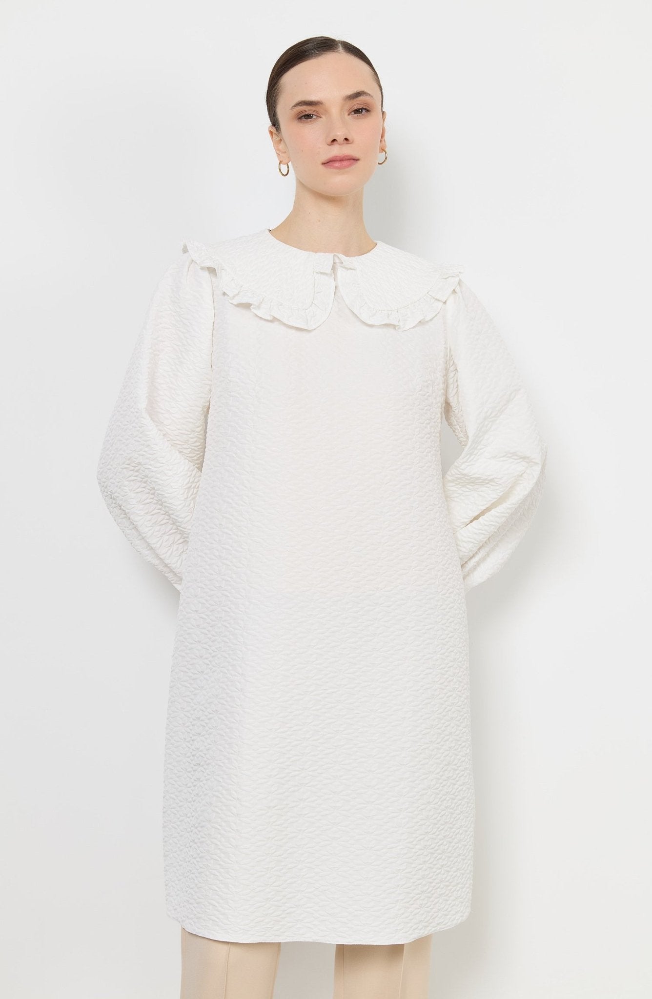 Fırfır Yaka Gofre Ekru Tunik - Fatma Atasoy