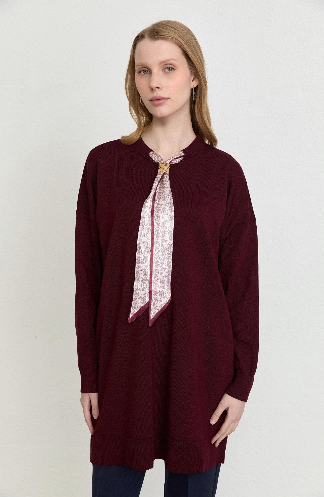 Fularlı Oversize Bordo Merserize Triko Tunik - Fatma Atasoy
