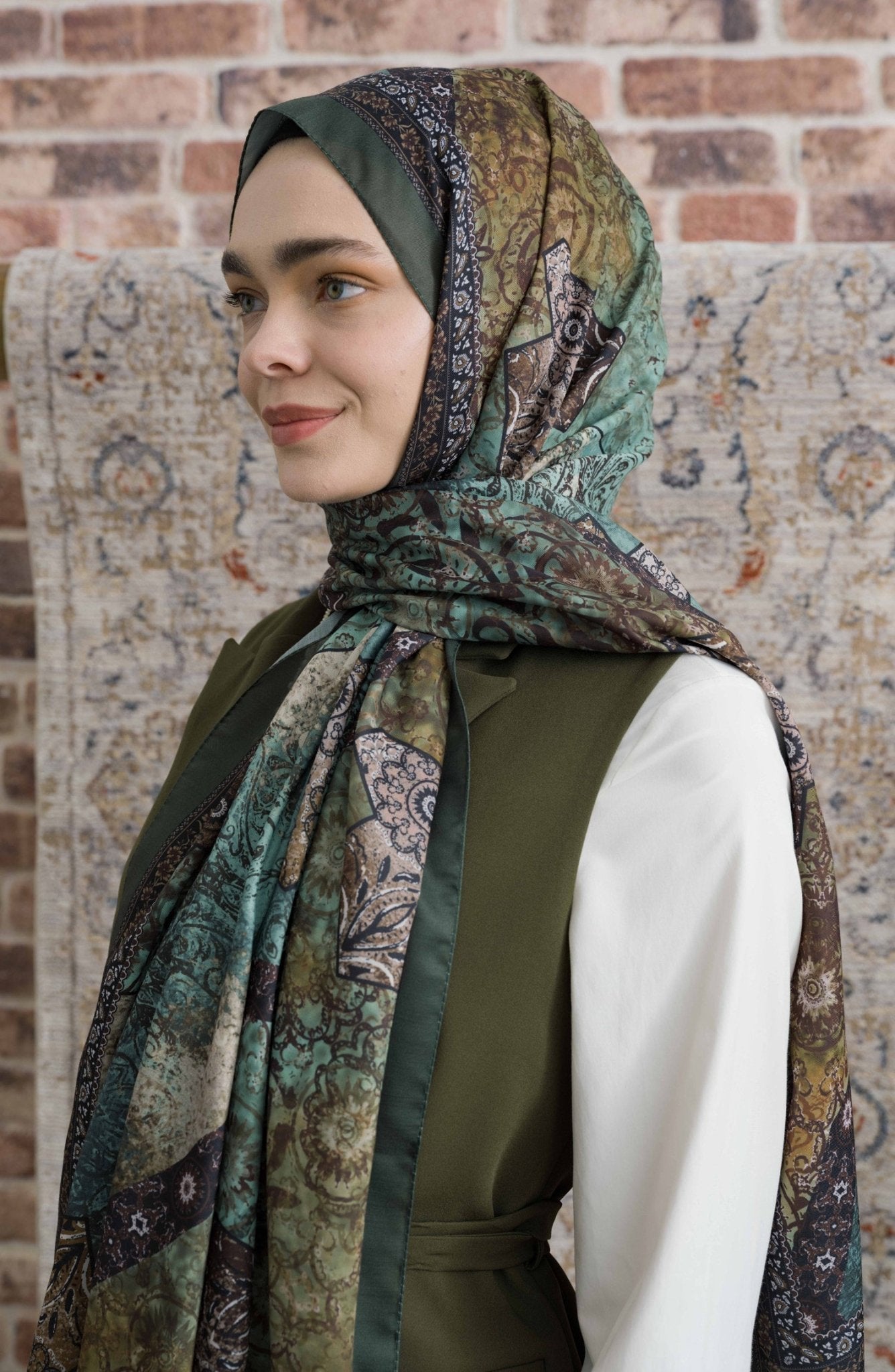 Glorina Haki Etnik Desenli Şal - Fatma Atasoy