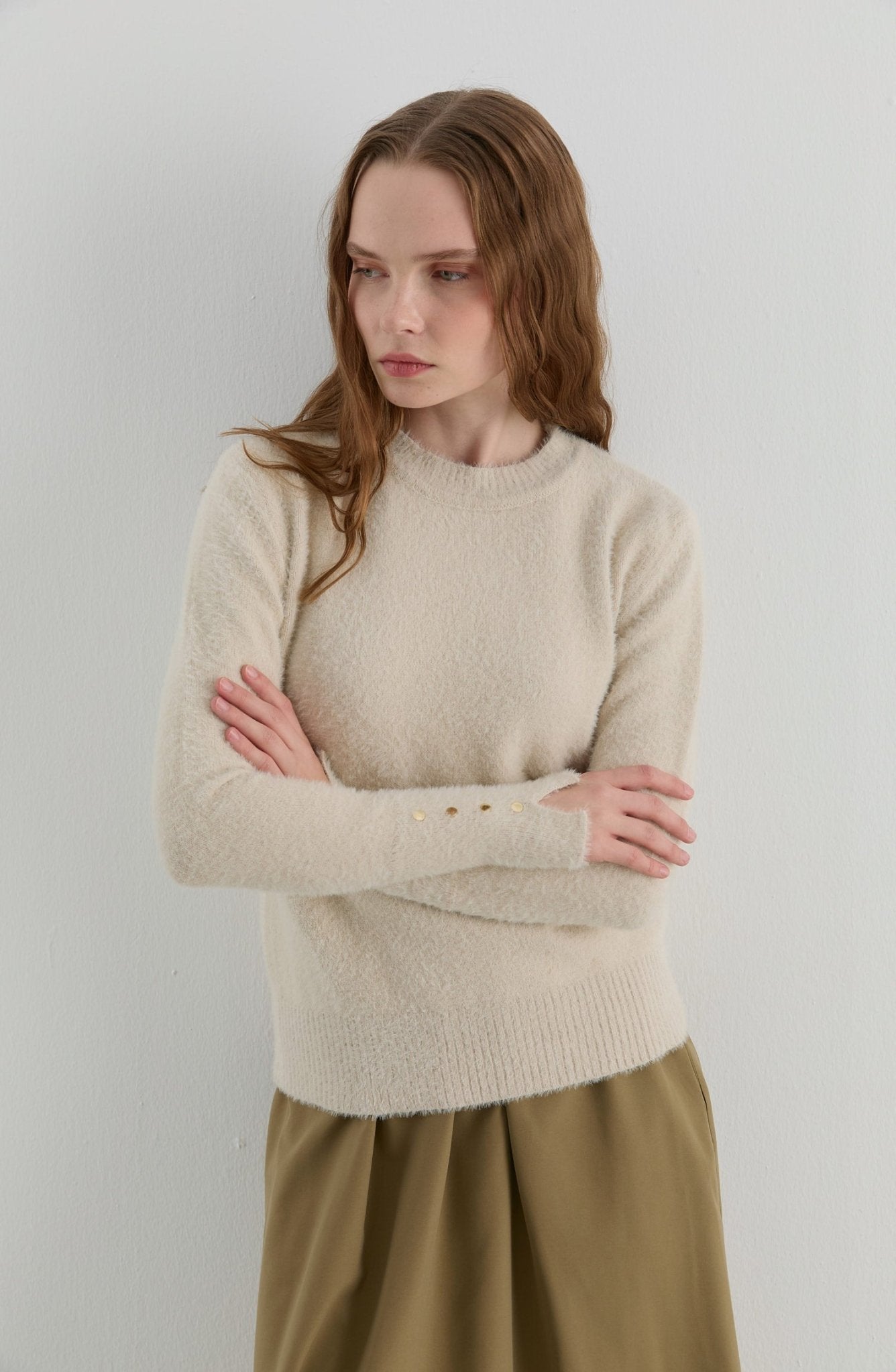 Gold Düğmeli Taş Kısa Basic Yumoş Triko Kazak - Fatma Atasoy