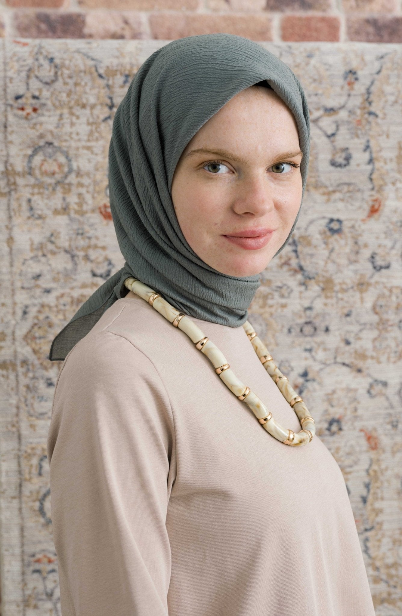 Hediye Eşarp - Fatma Atasoy