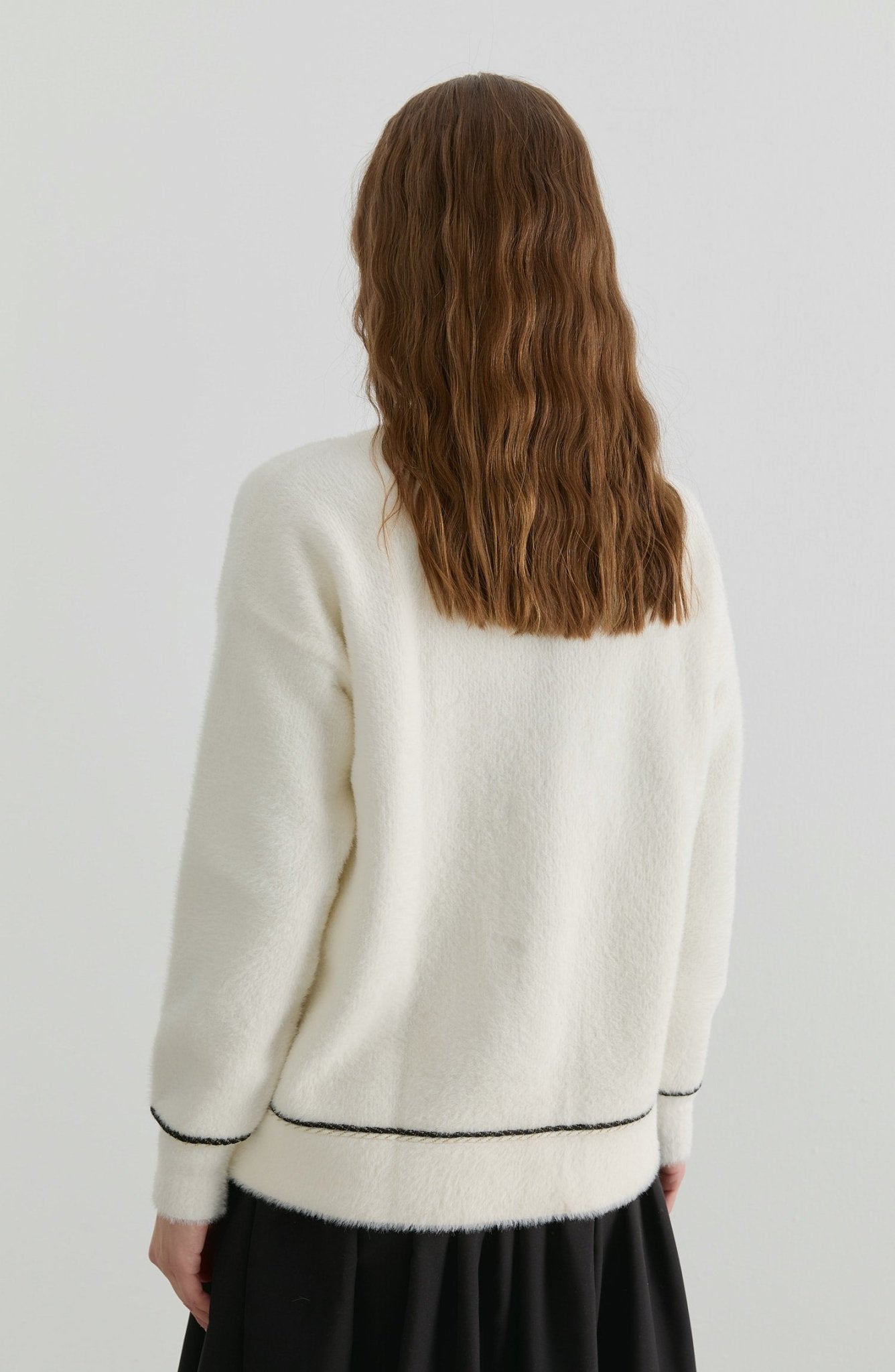 İnci Düğmeli Ekru Yumoş Triko Hırka - Fatma Atasoy