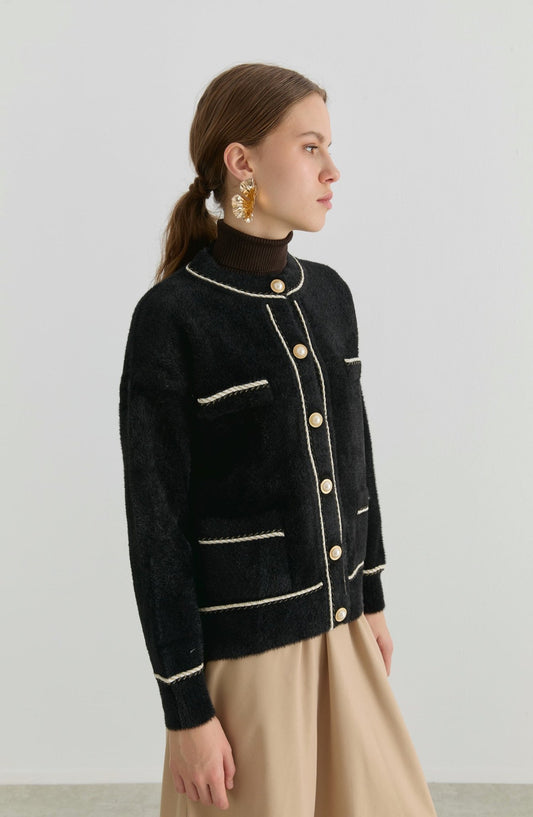 İnci Düğmeli Siyah Yumoş Triko Hırka - Fatma Atasoy