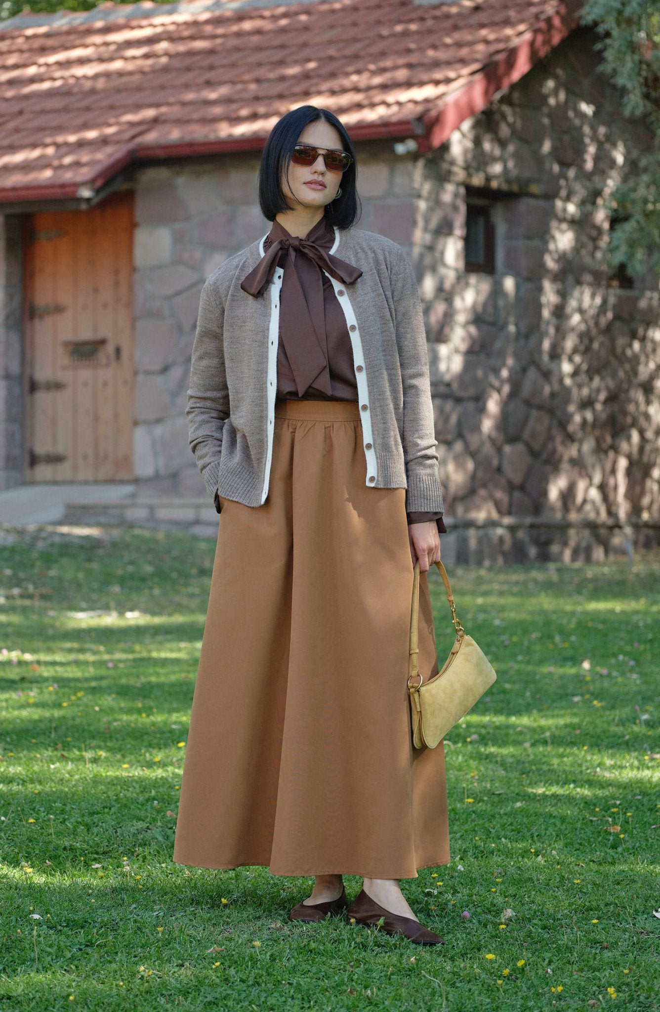Katmanlı Kısa Mocha Triko Hırka - Fatma Atasoy