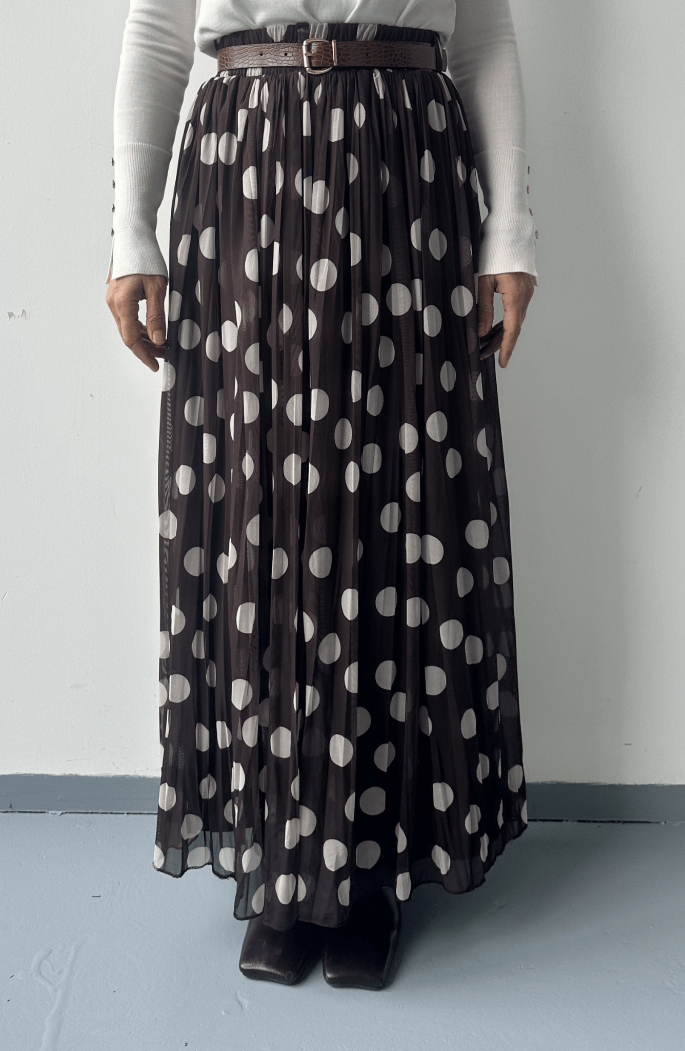 Kemerli Crash Pilise Acı Kahve Puantiyeli Etek - Fatma Atasoy