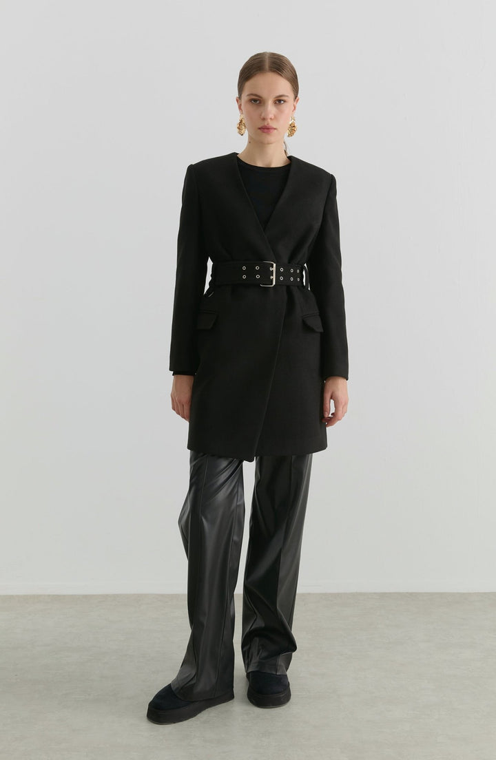 Kemerli Siyah Kaşmir Ceket Kaban - Fatma Atasoy